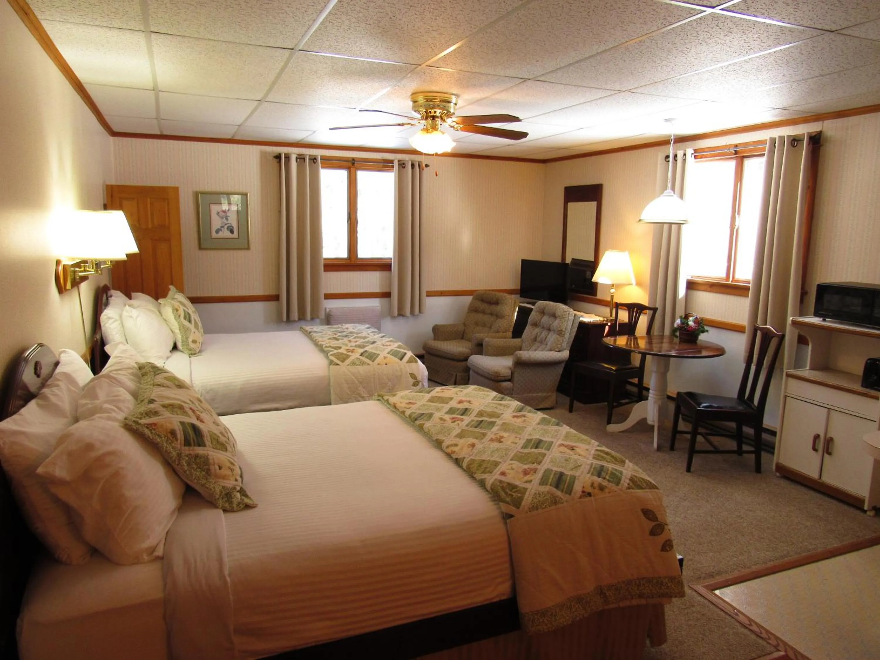 Bed in Carlson's Lodge