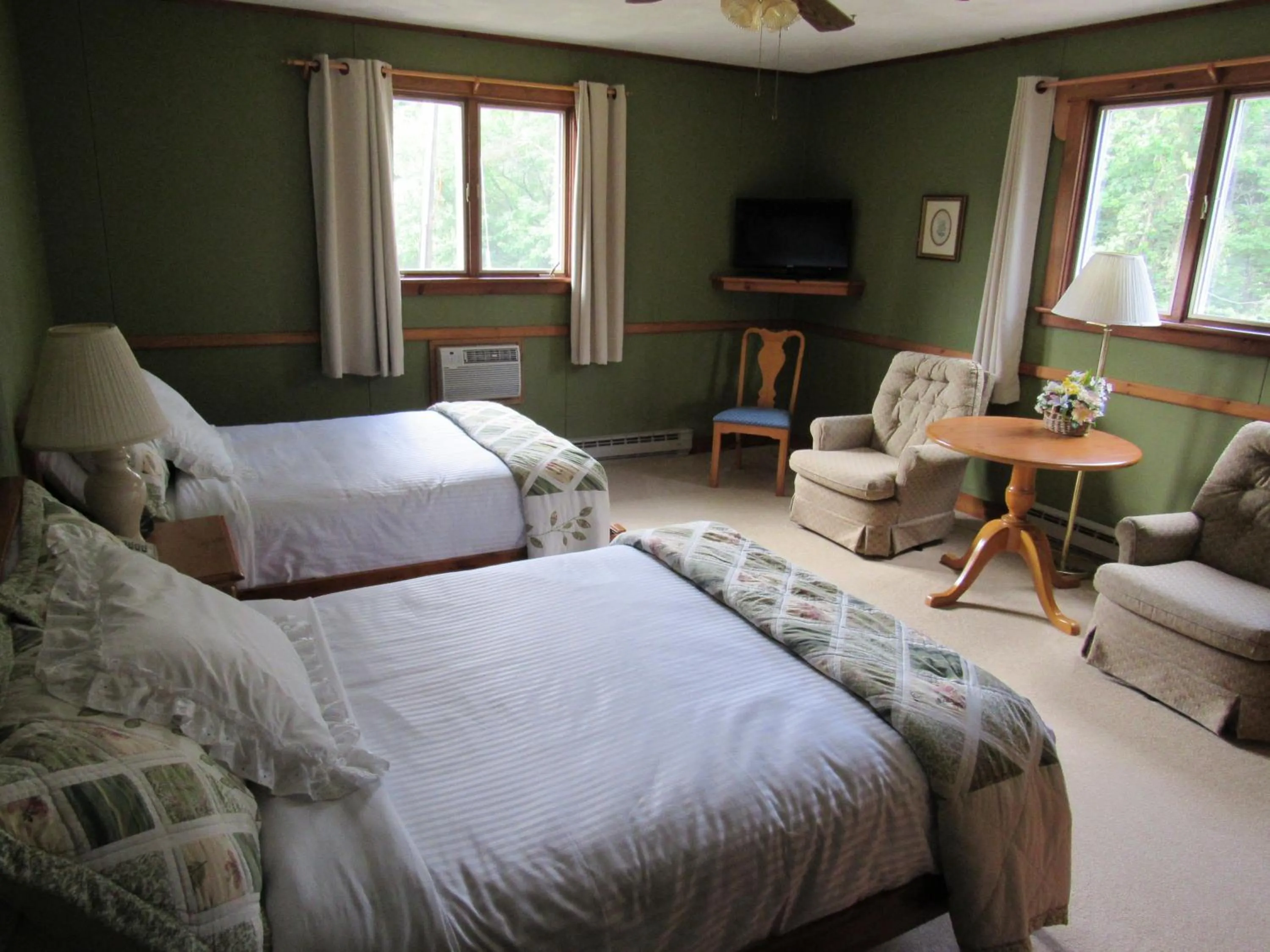 Bed in Carlson's Lodge