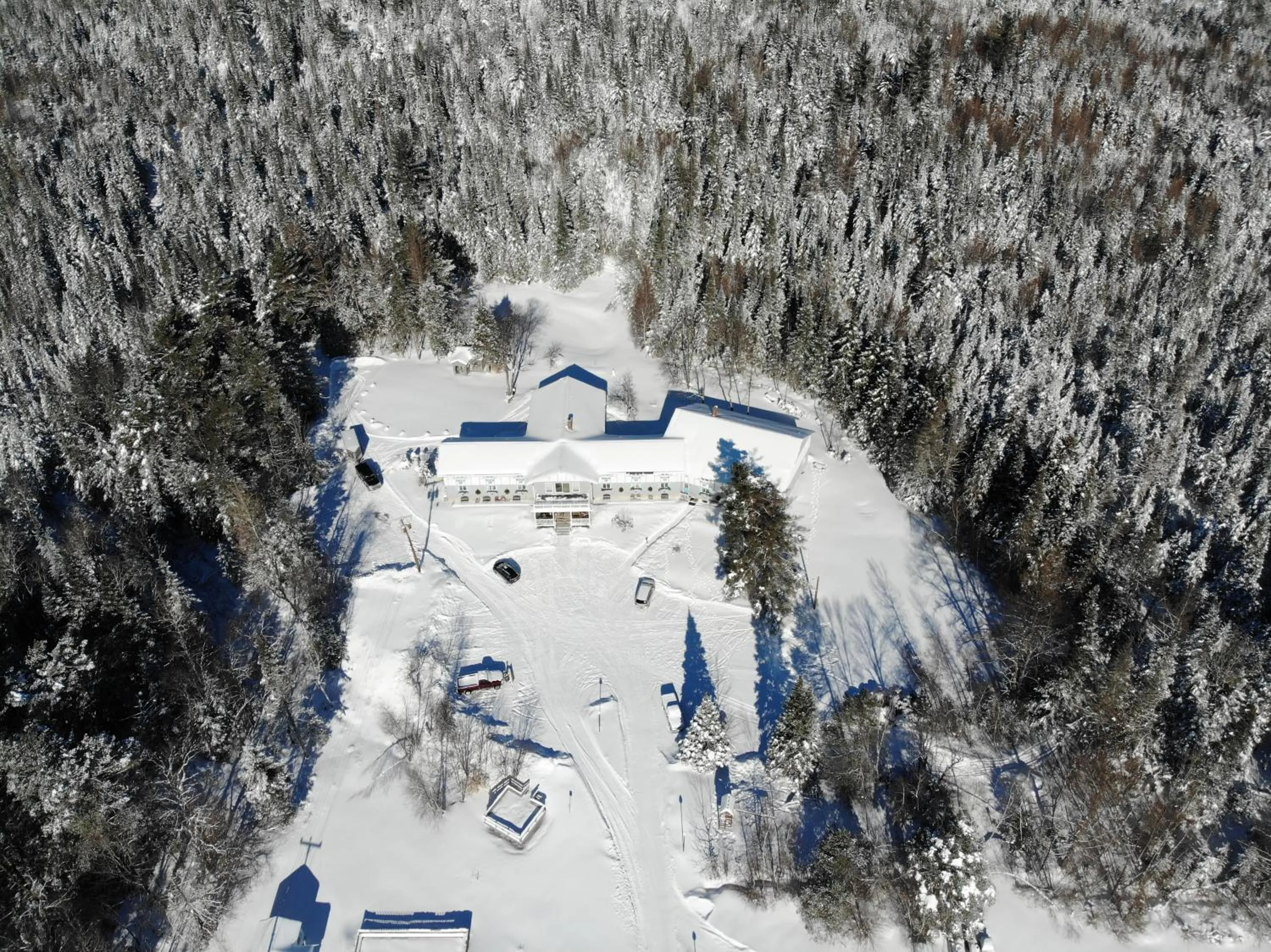 Bird's eye view in Carlson's Lodge