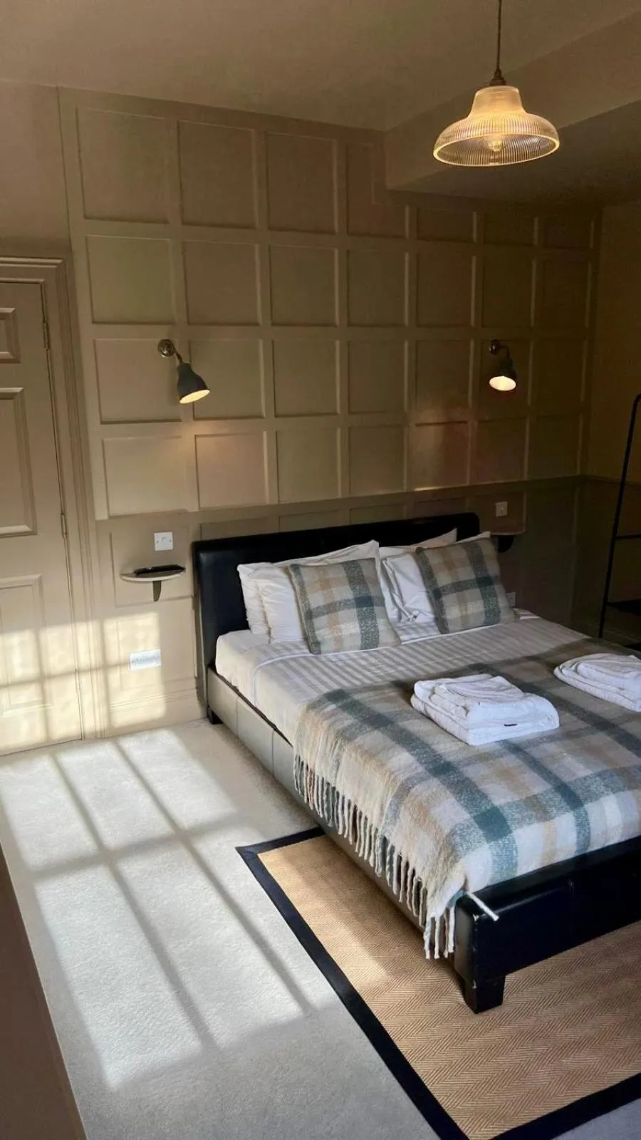 Bedroom, Bed in The William