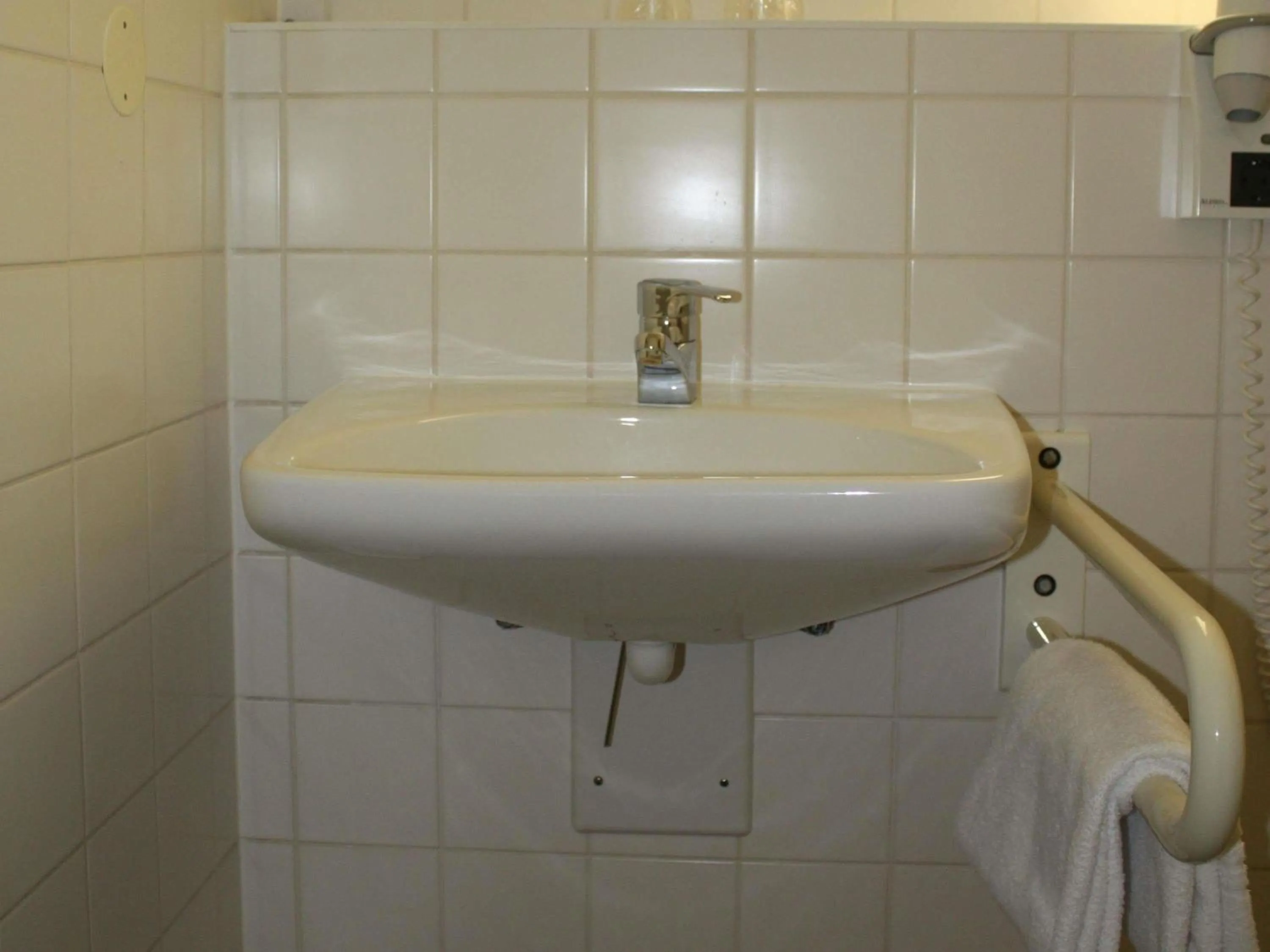 Bedroom in Ibis Wien Messe