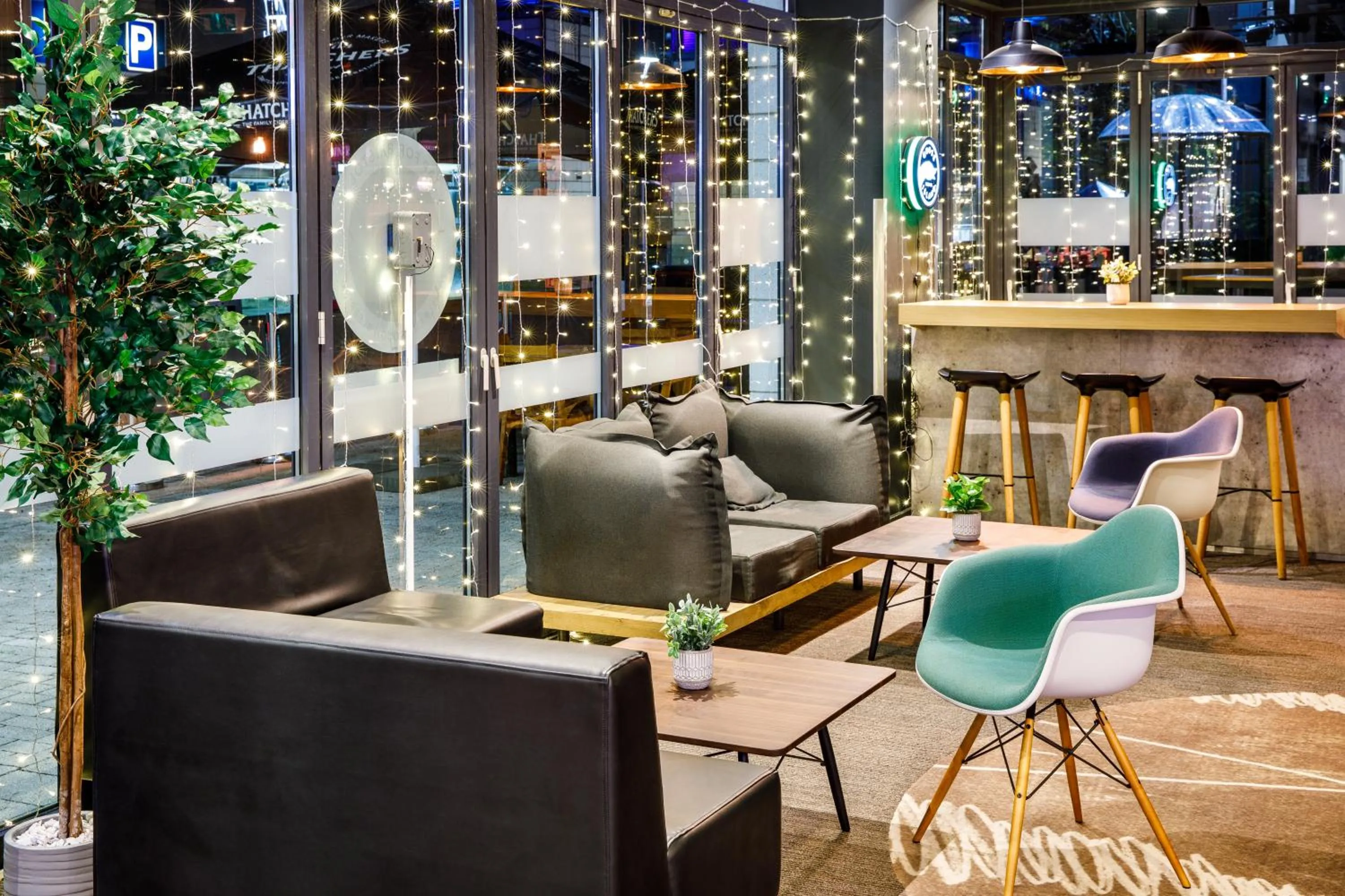 Lobby or reception in ibis Bristol Centre