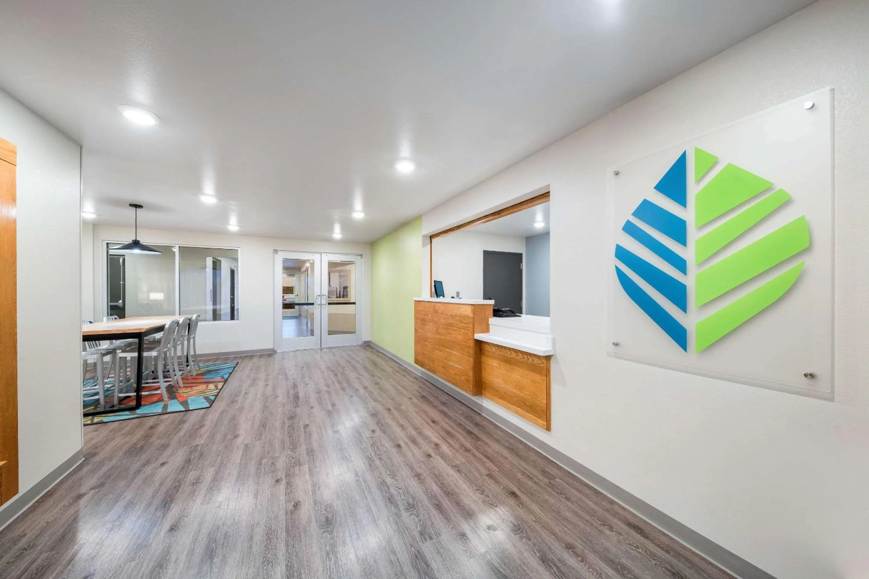 Lobby or reception in WoodSpring Suites Dallas Plano Central Legacy Drive