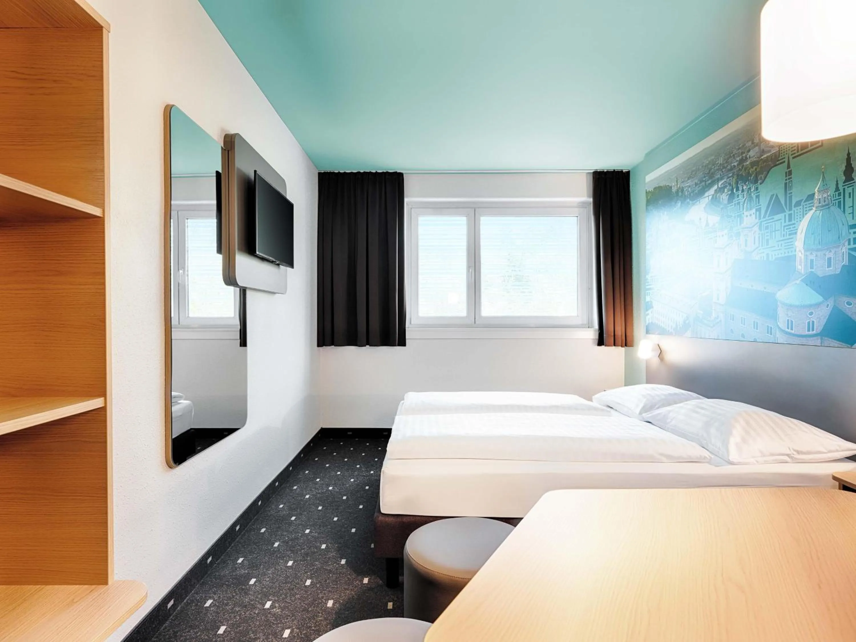 Photo of the whole room, Bed in B&B Hotel Salzburg-Nord