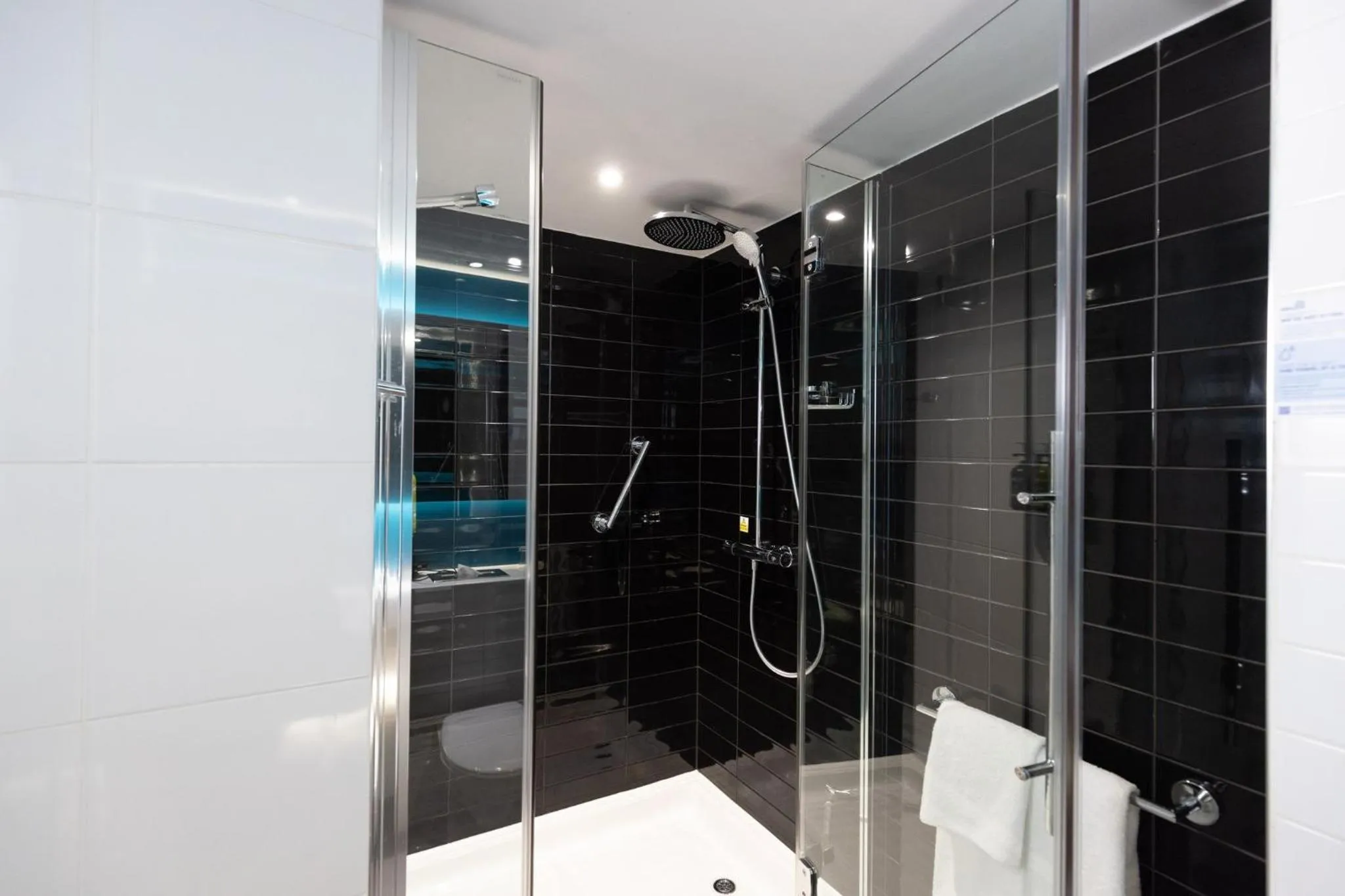 Bathroom in Holiday Inn Express Windsor by IHG