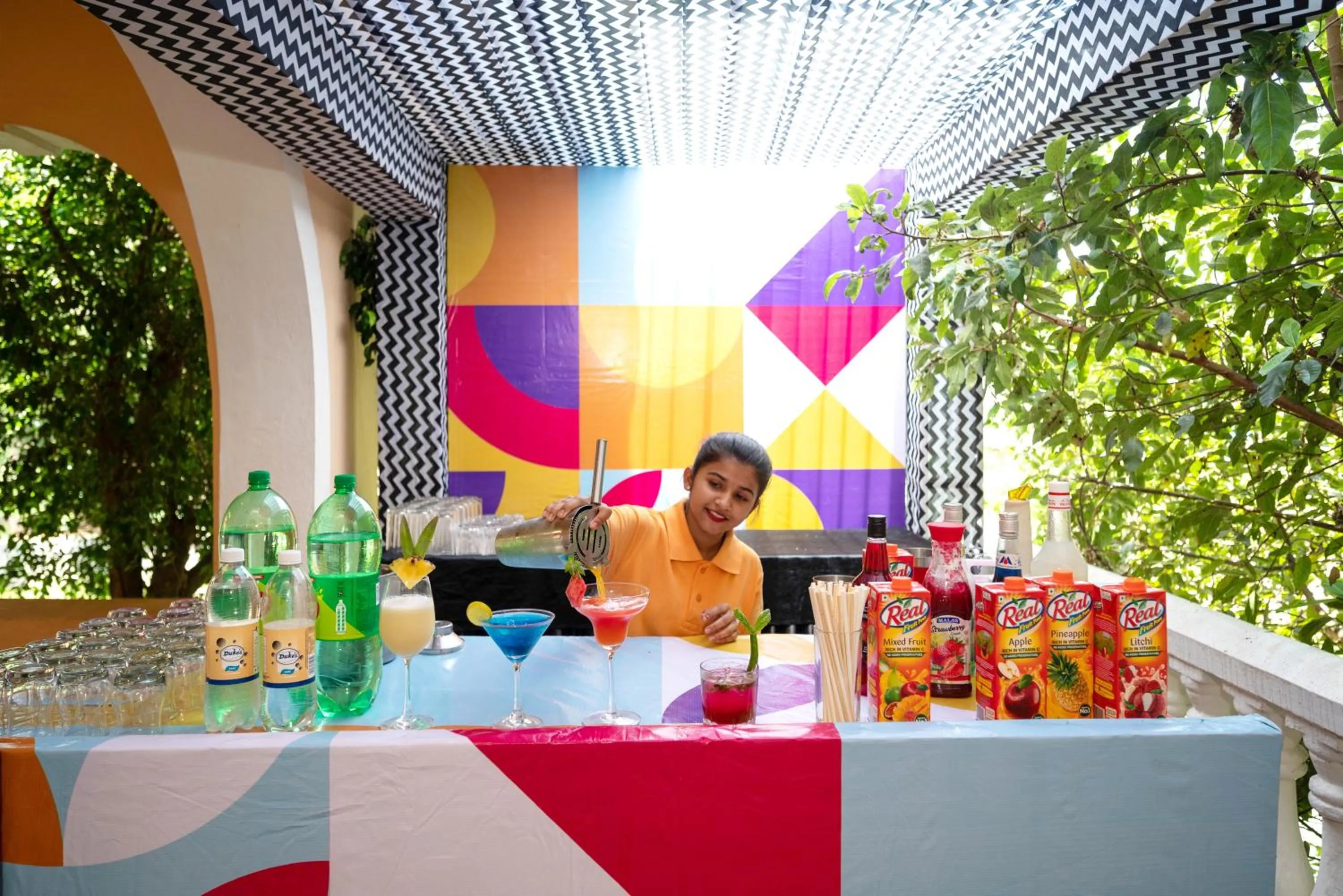 Food and drinks in The Lagoona Resort