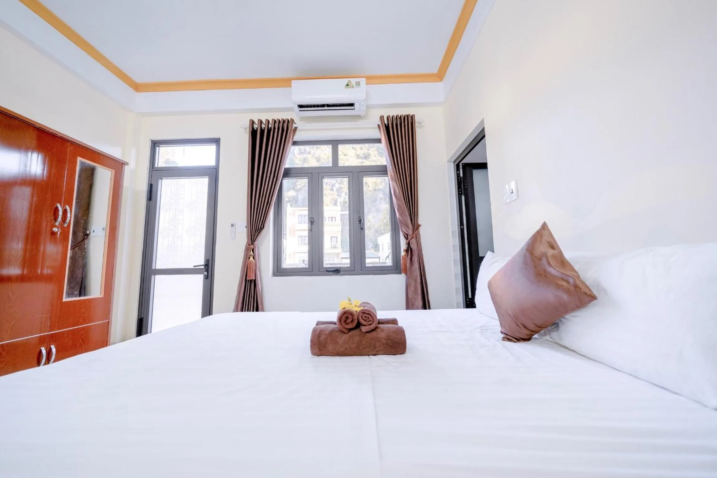 Bed in Golden Forest Homestay