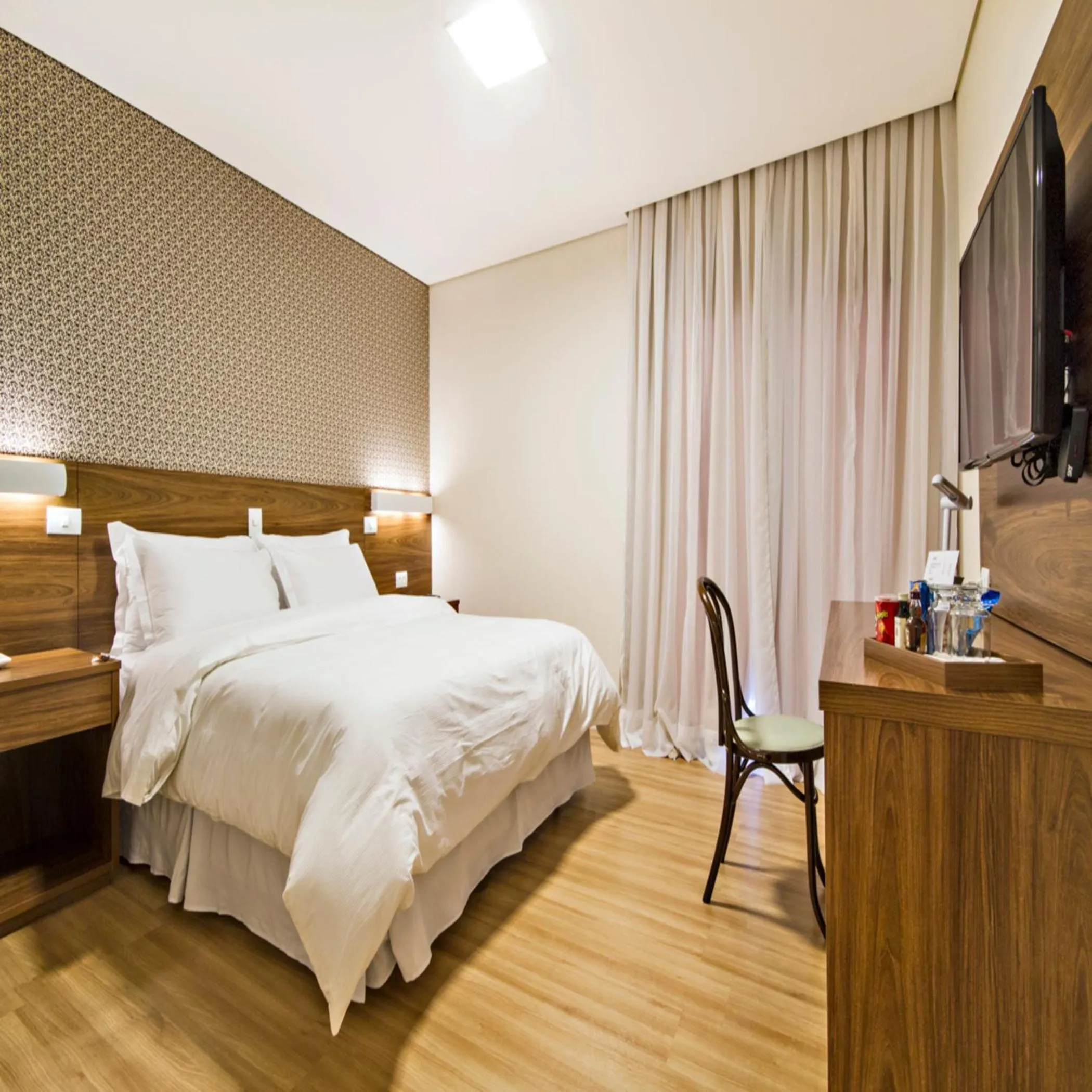 Bedroom, Bed in Hotel Chateau