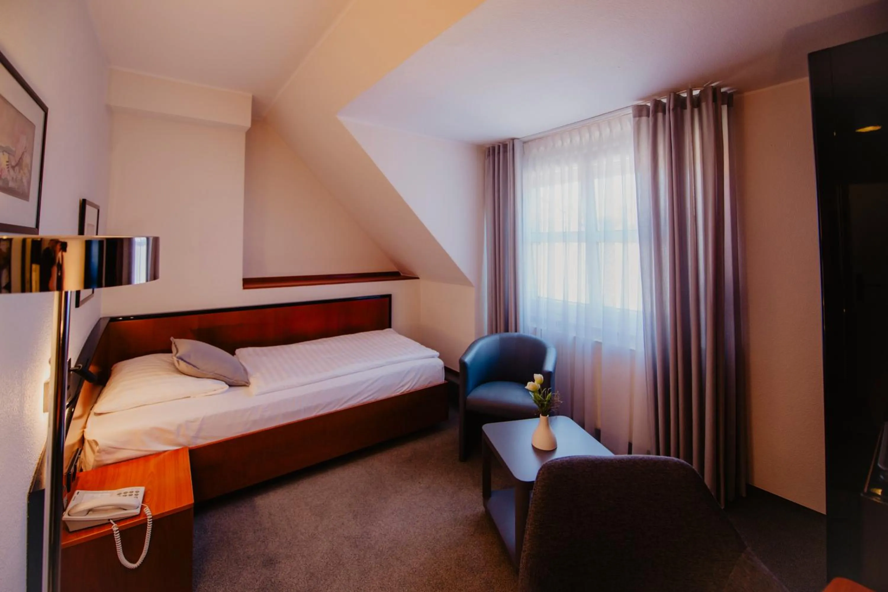 Photo of the whole room, Bed in Hotel-Restaurant Haselhoff