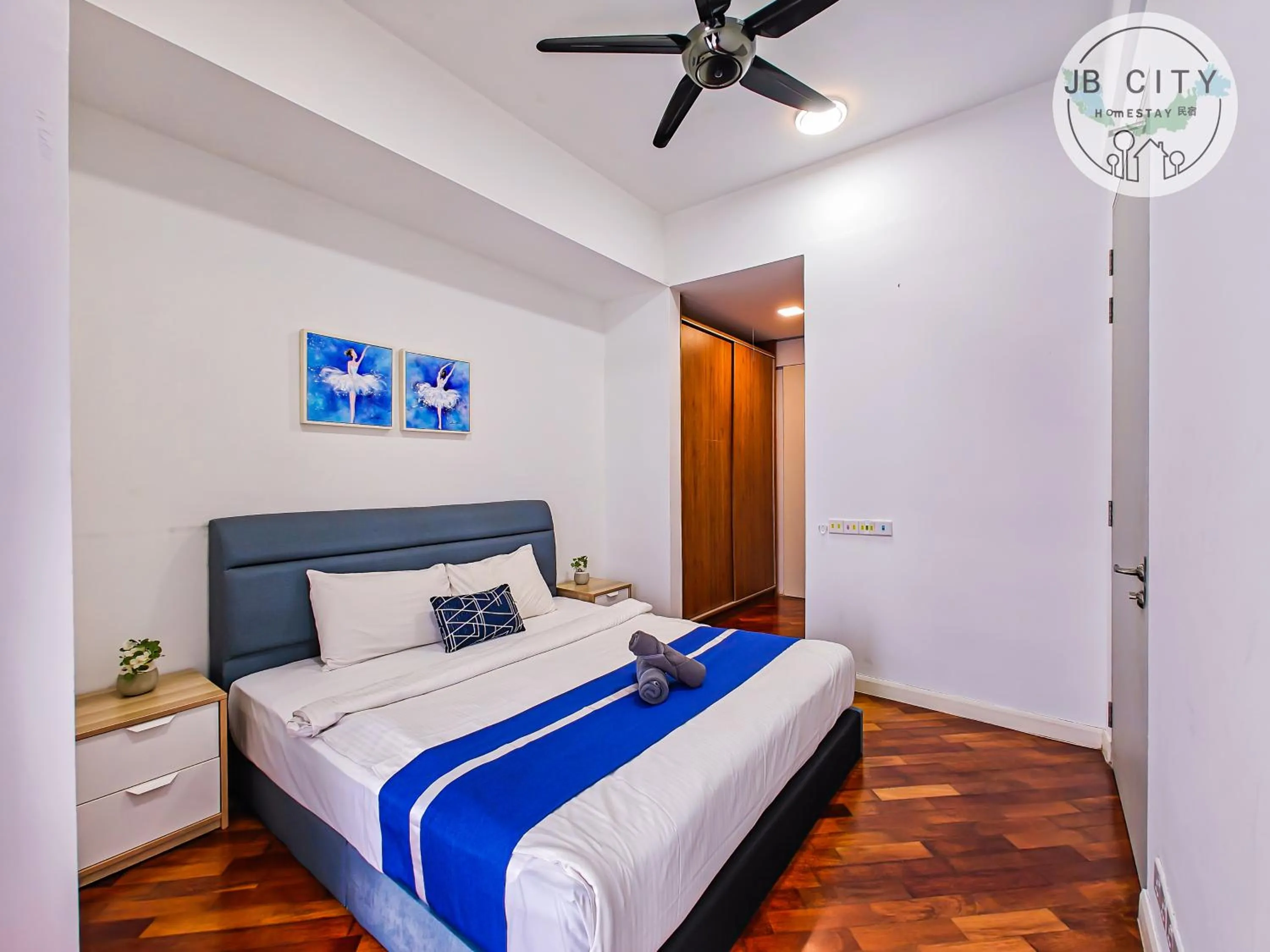 Bed in Grand Medini Suites by RR JBcity