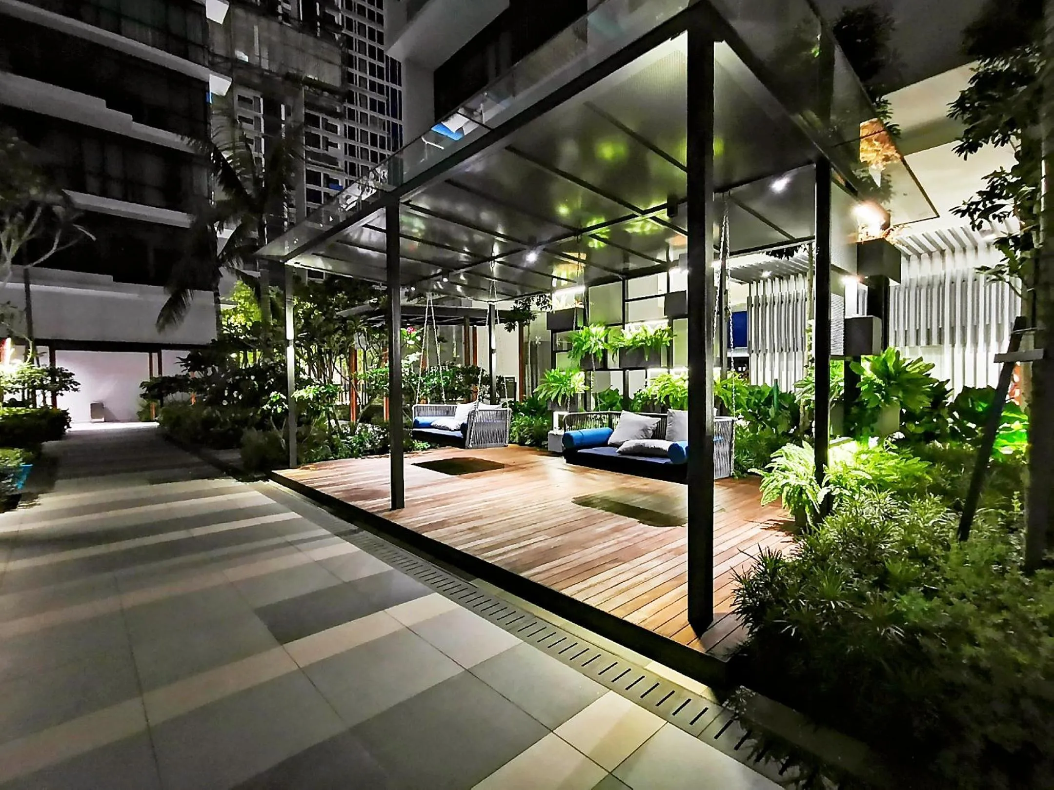 Area and facilities in Grand Medini Suites by RR JBcity