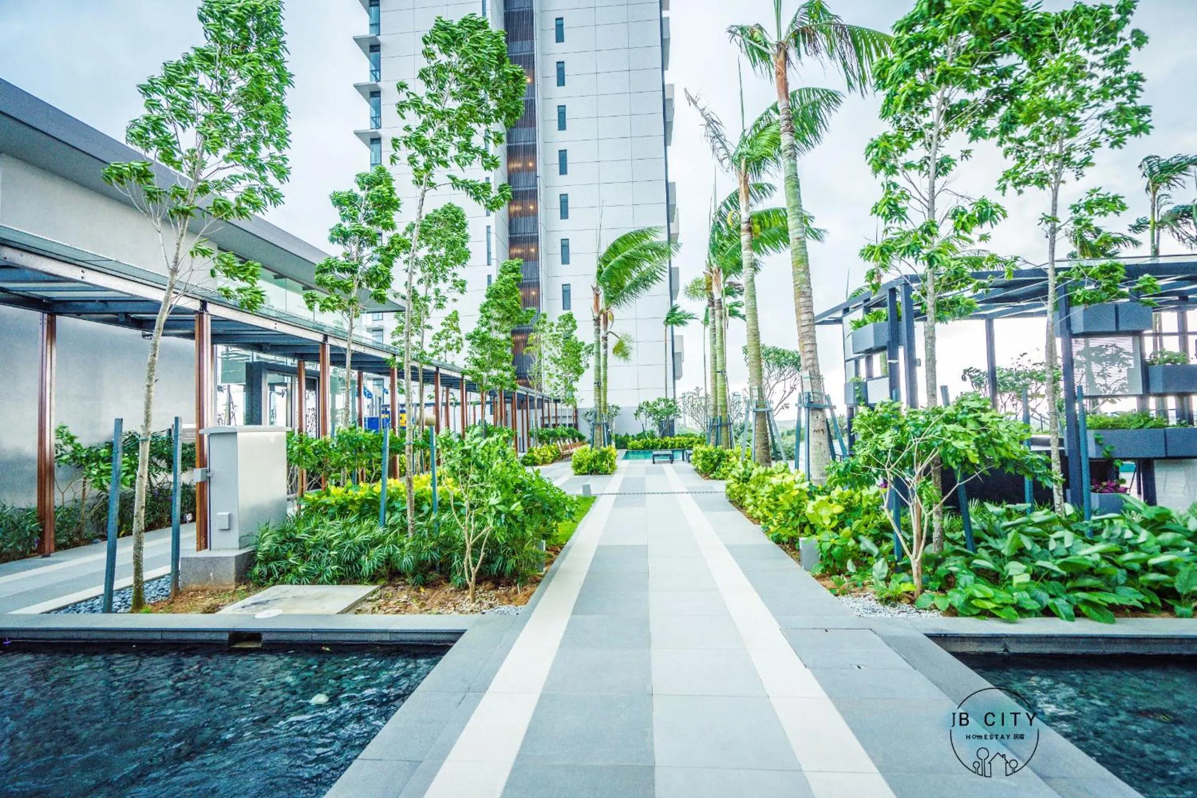 Patio in Grand Medini Suites by RR JBcity