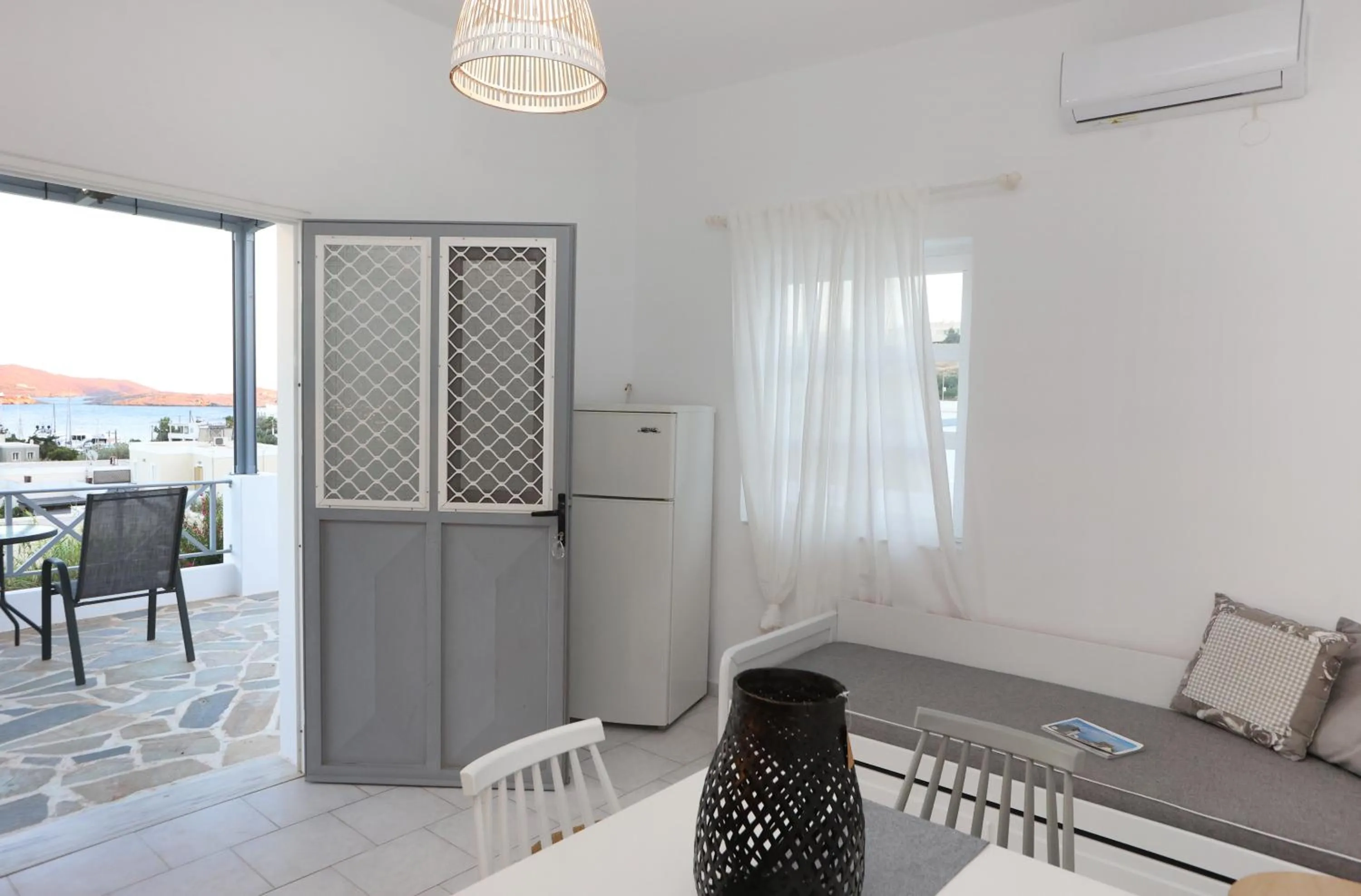 Living room in Galini Rooms & Apartments