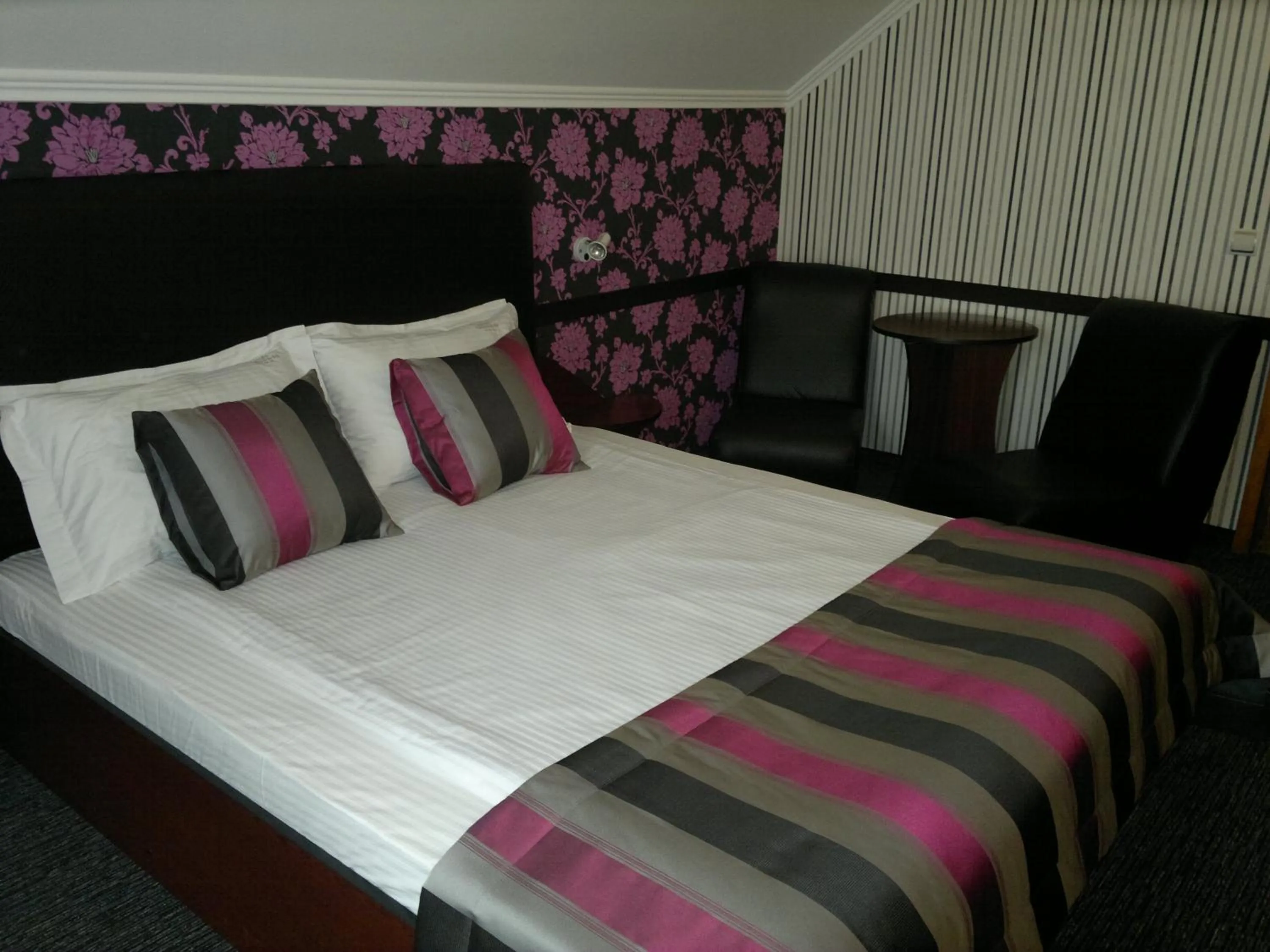 Bedroom, Bed in Family Hotel Yagoda88