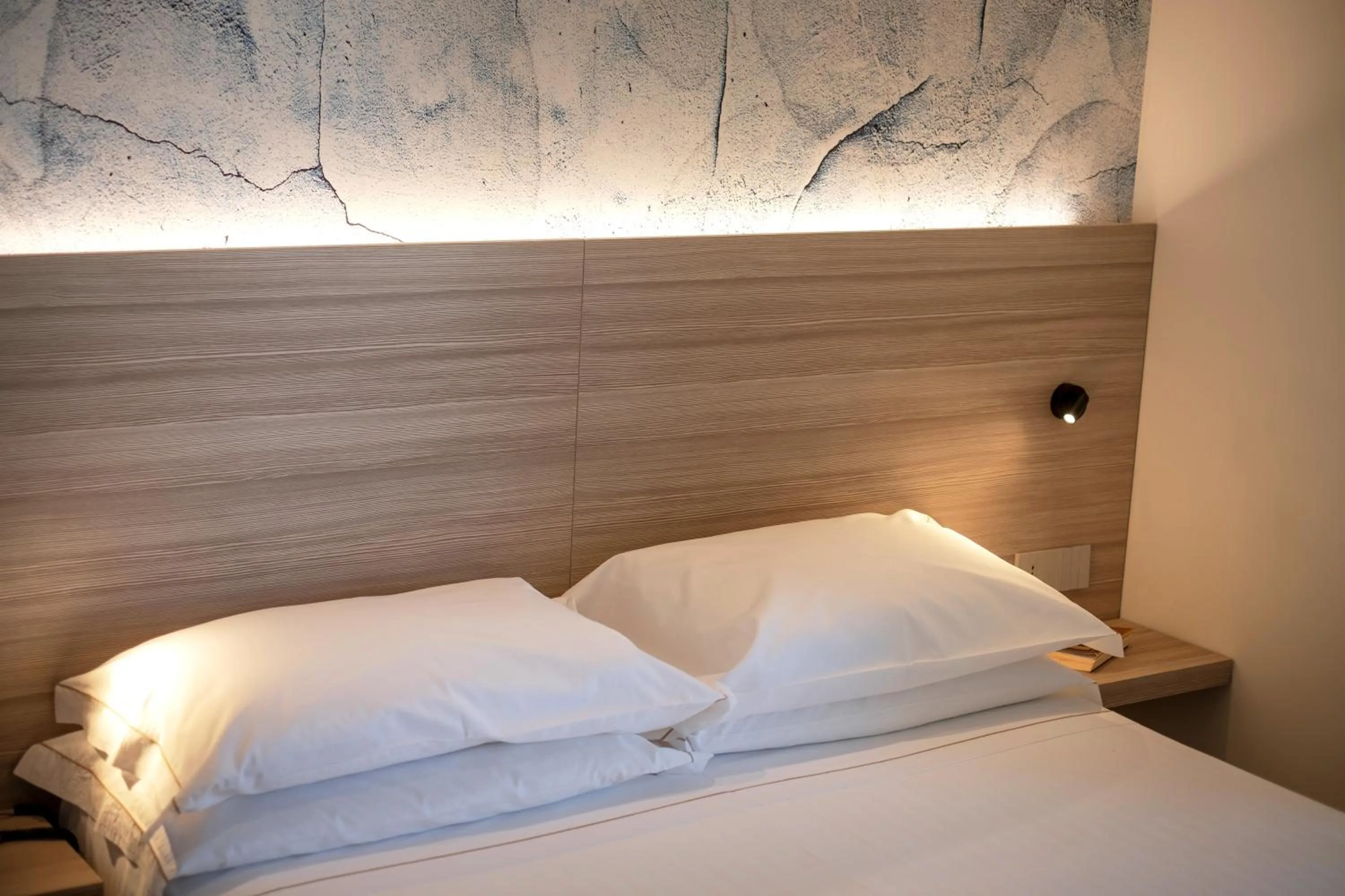 Bed in Hotel Cristallo