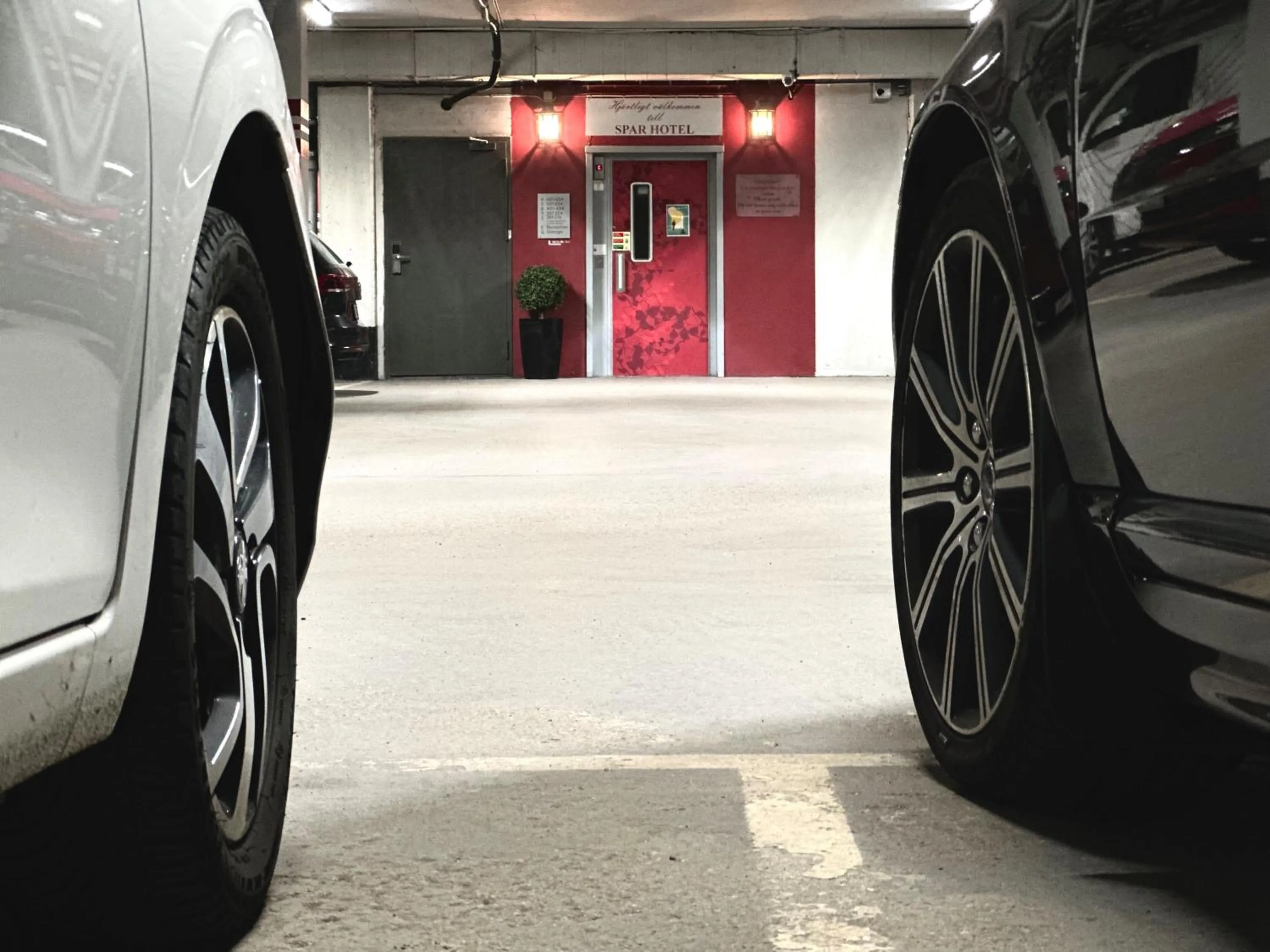 Parking in Spar Hotel Majorna