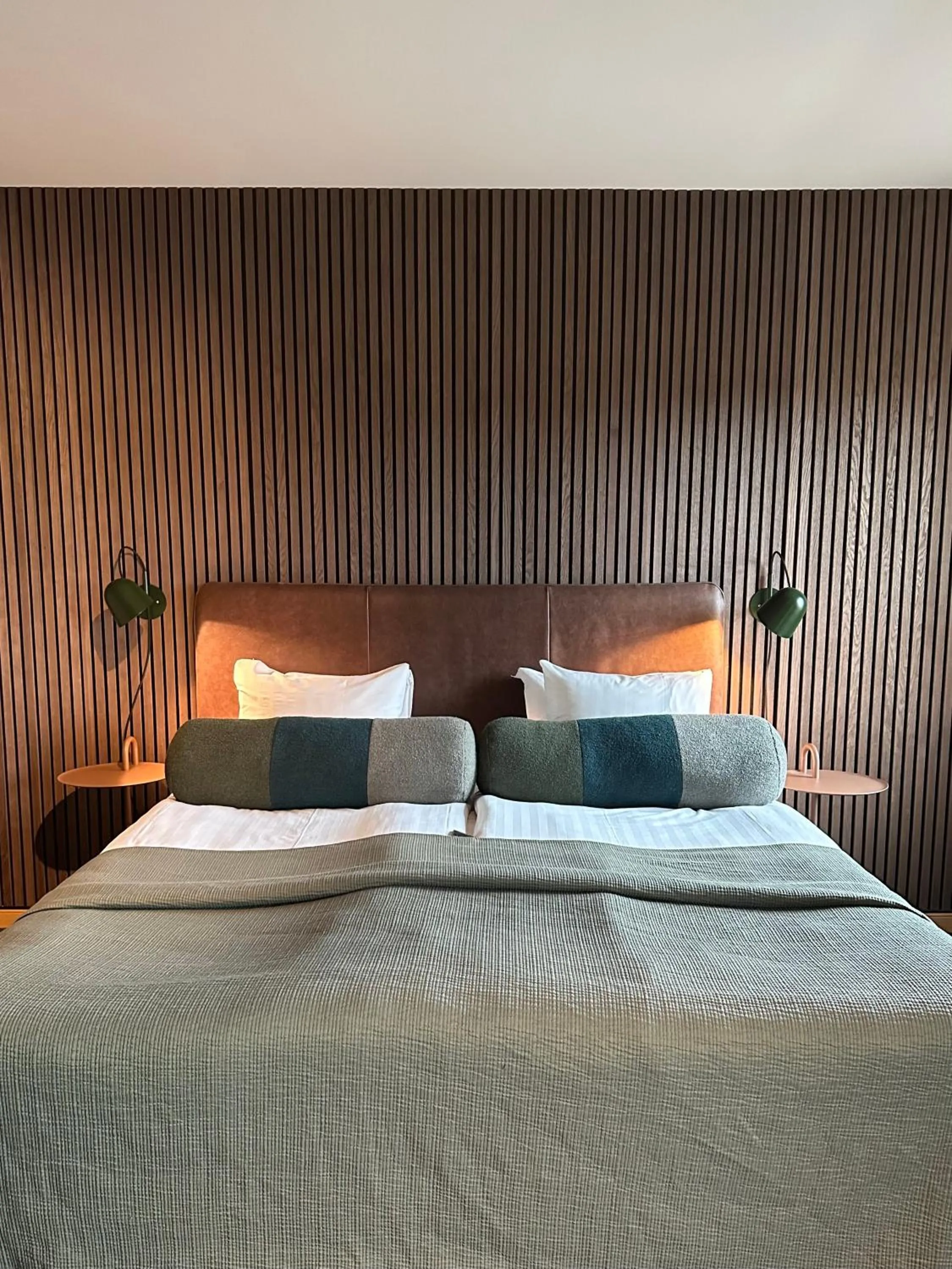 Bed in Spar Hotel Gårda