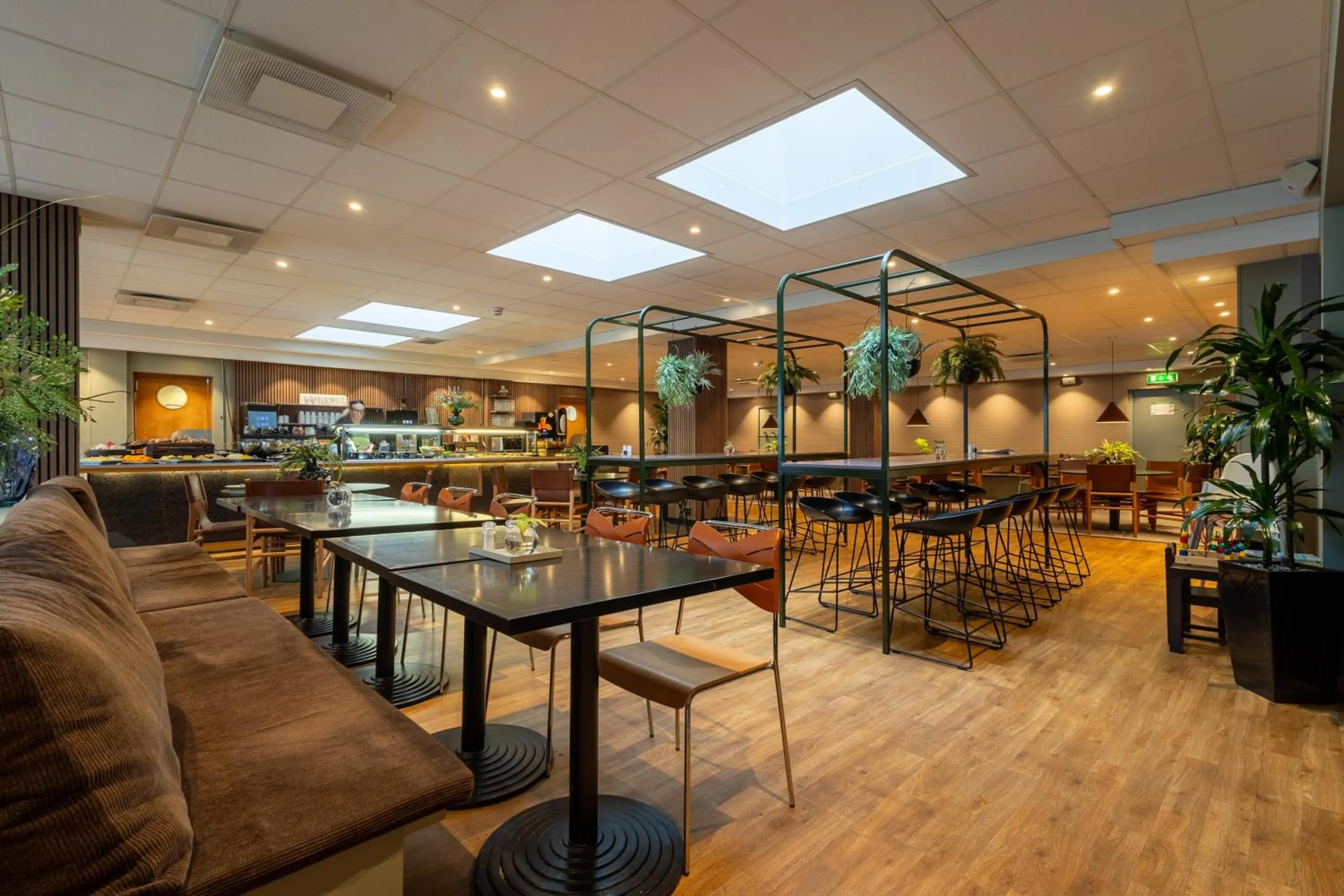 Buffet breakfast in Spar Hotel Gårda