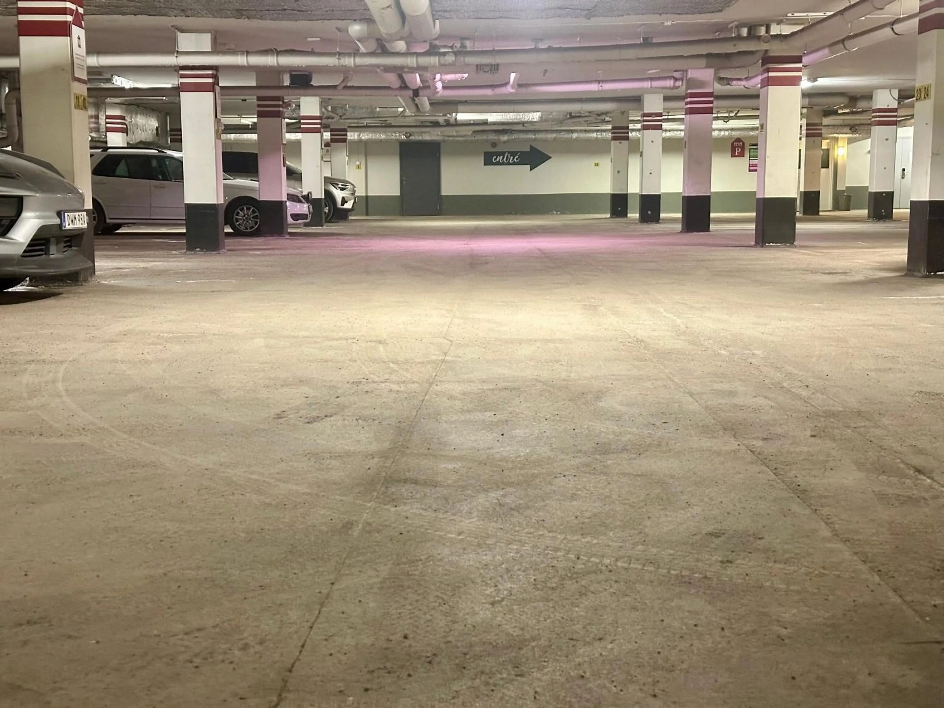 Parking in Spar Hotel Gårda