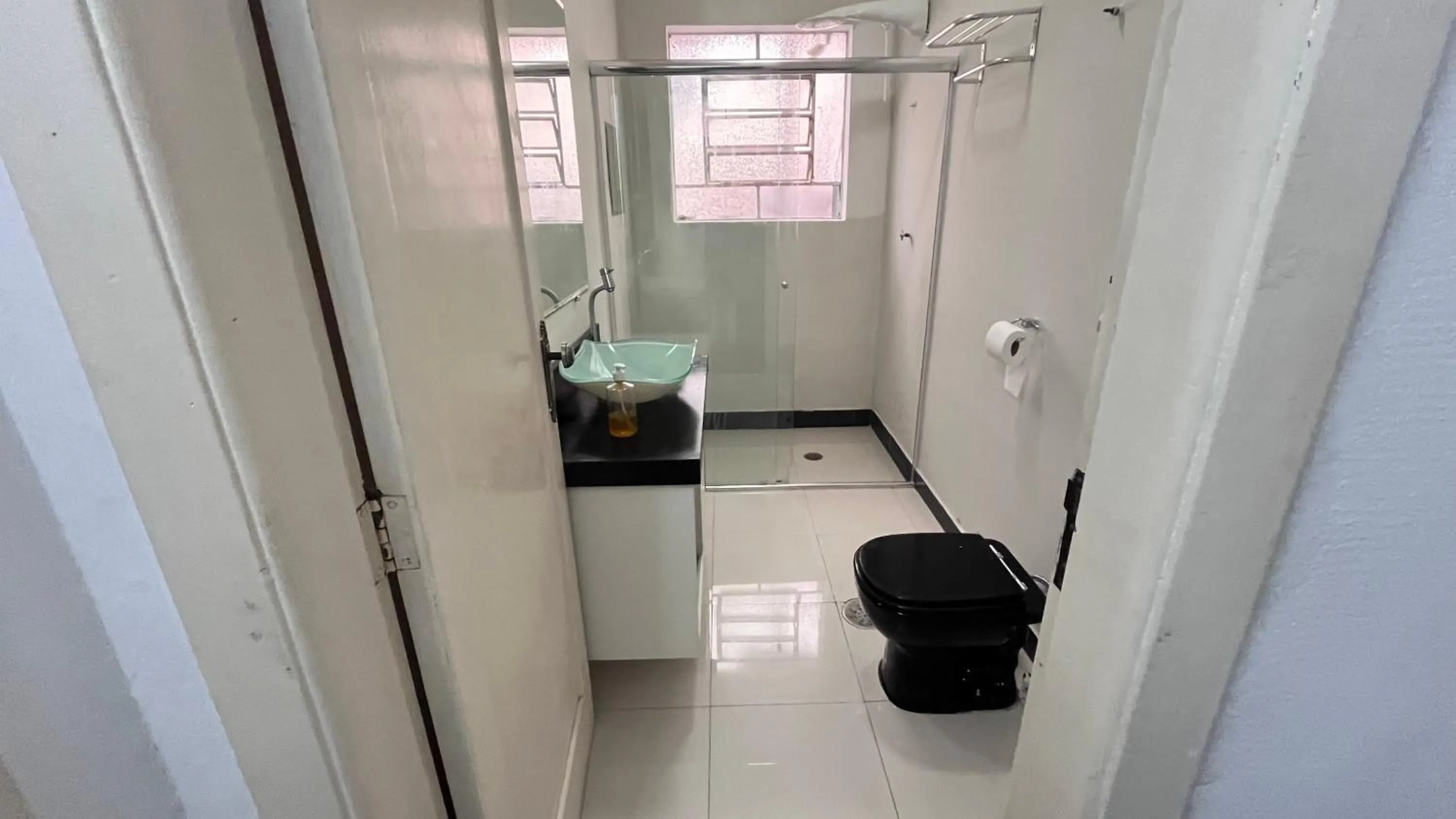 Bathroom in COACHHOSTEL7