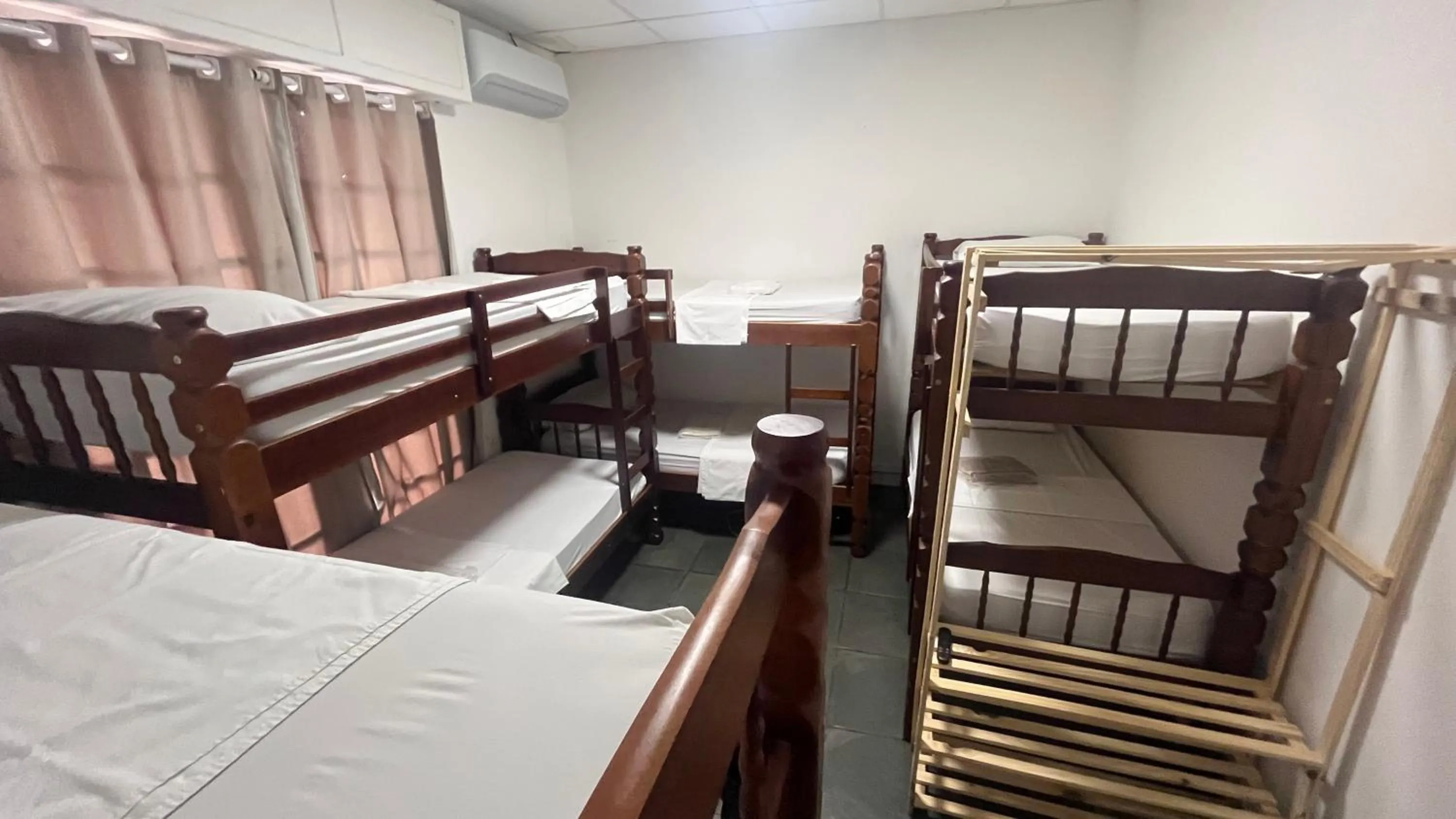 Photo of the whole room, Bed in COACHHOSTEL7