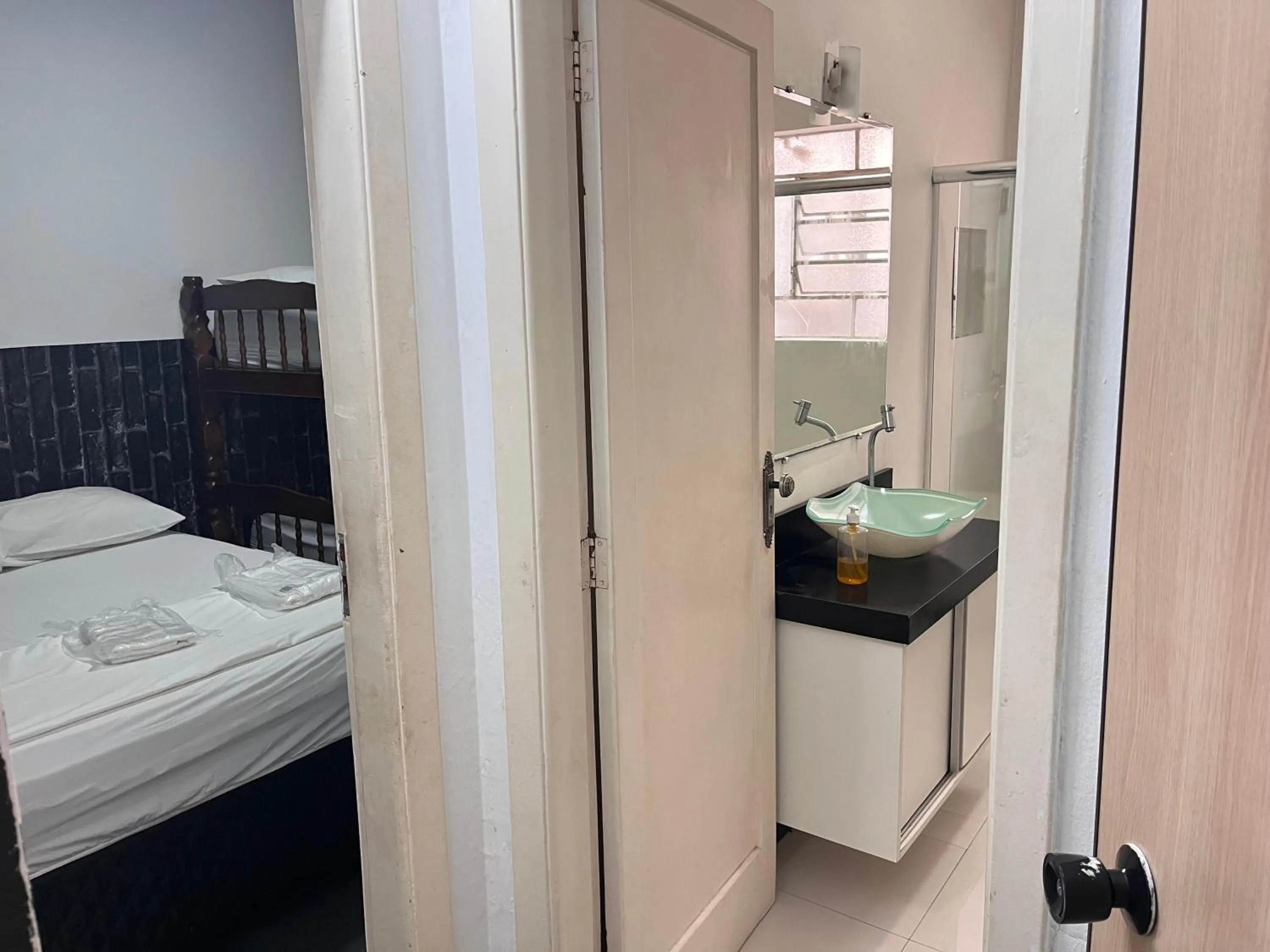 Shower, Bed in COACHHOSTEL7