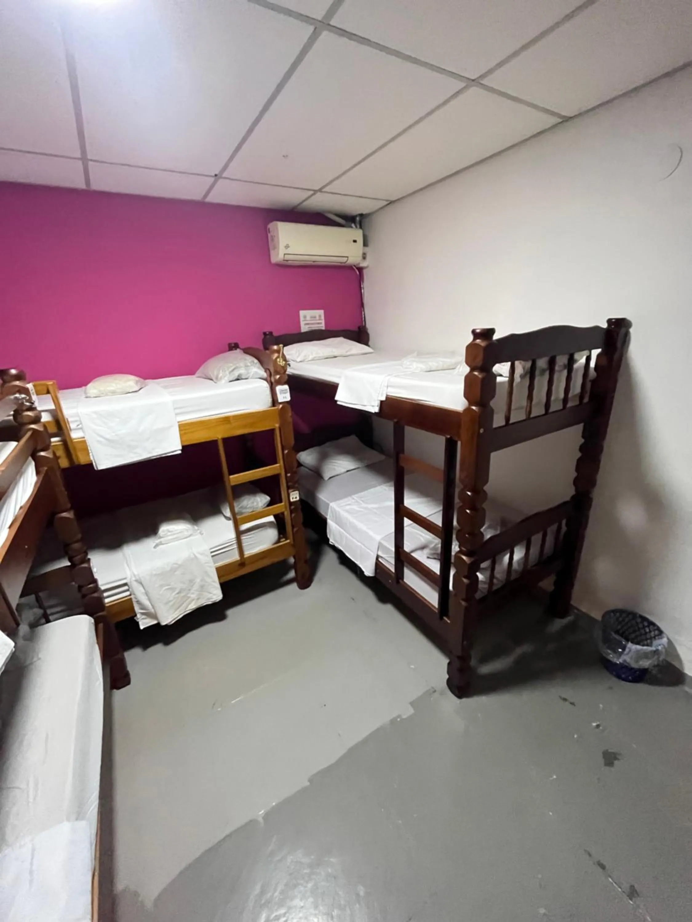 Photo of the whole room, Bed in COACHHOSTEL7