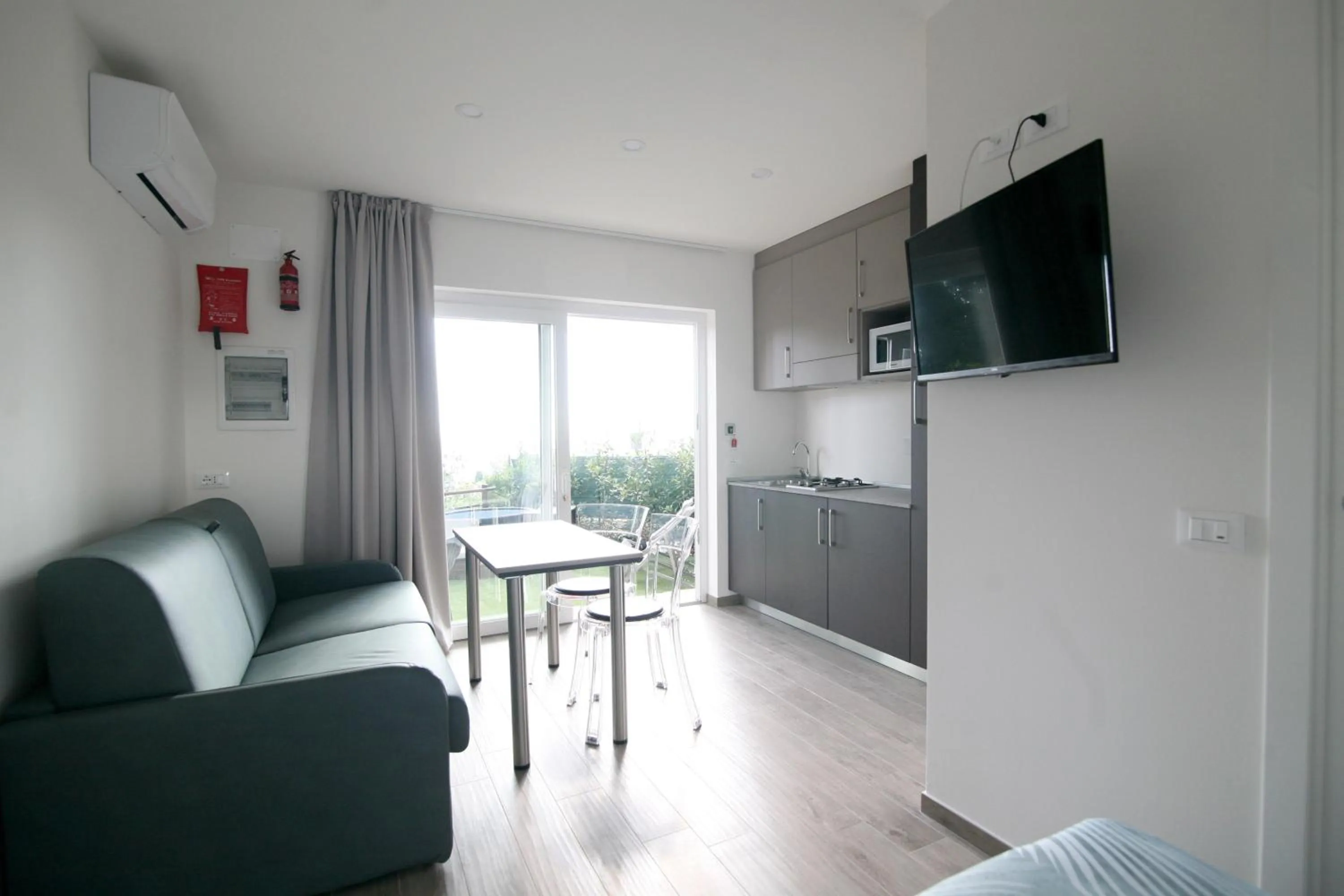 Kitchen or kitchenette in Camping Village Panoramico Fiesole