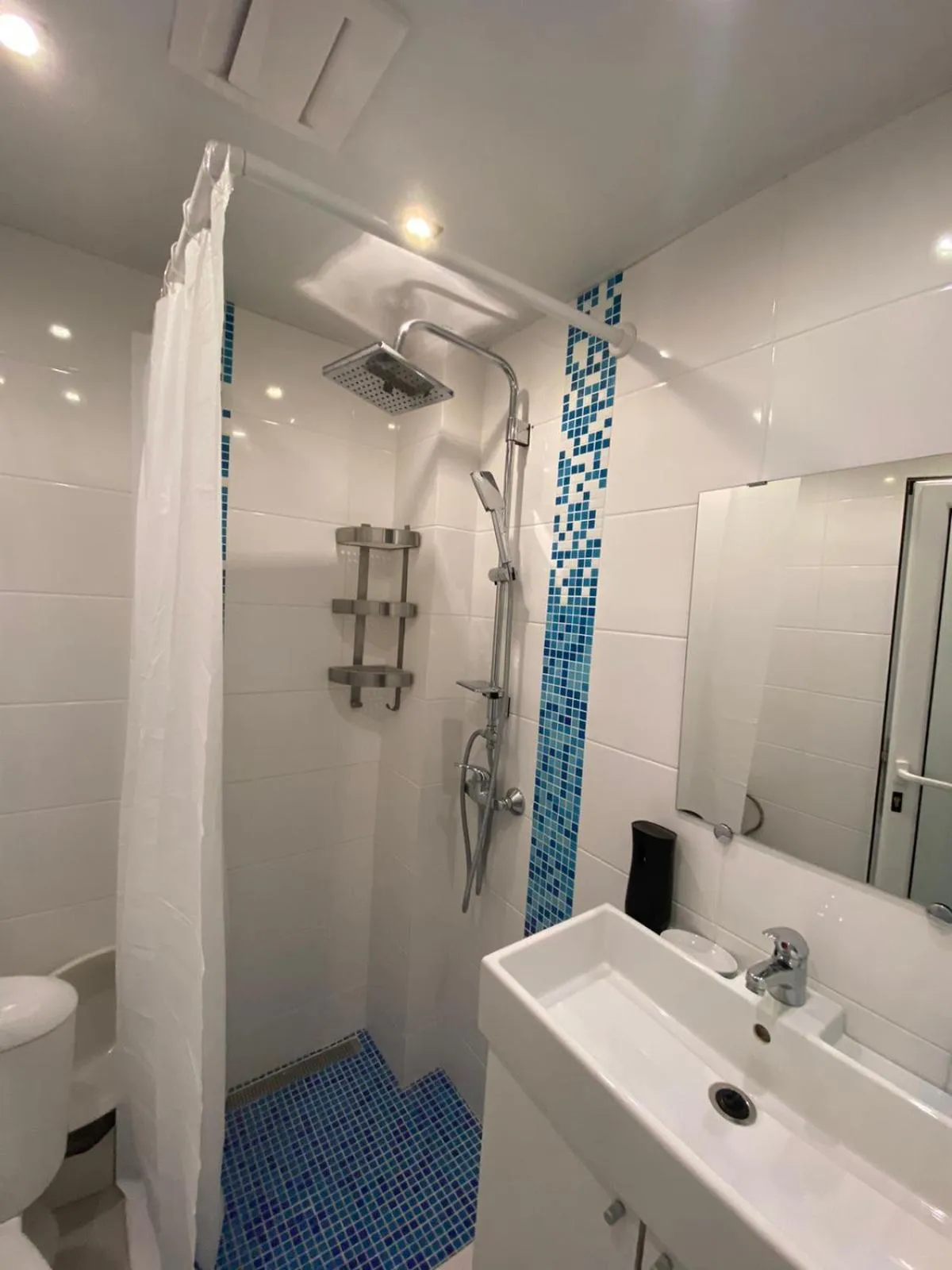 Lilia 2 Family Hotel