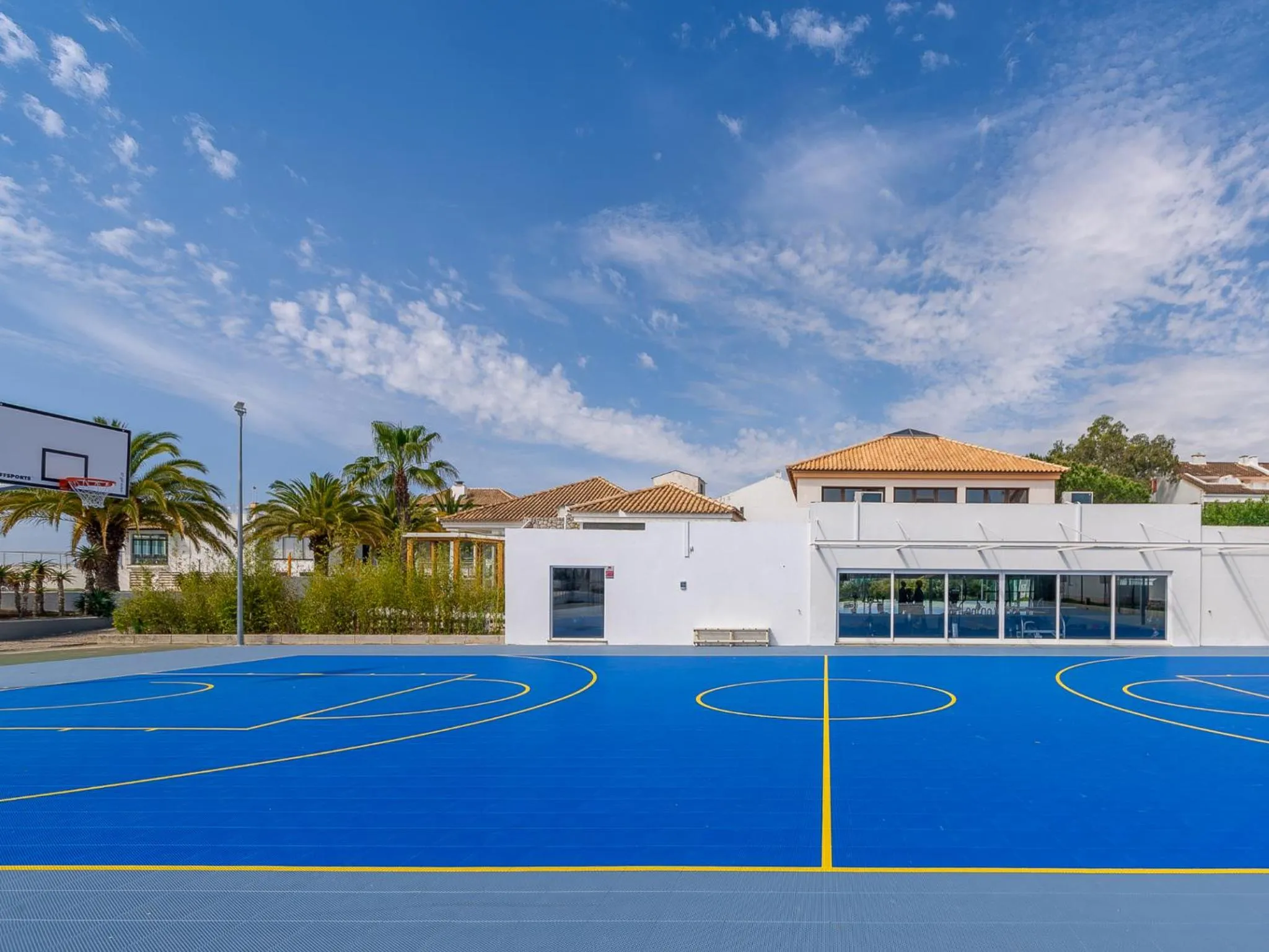 Spring in Golden Club Cabanas