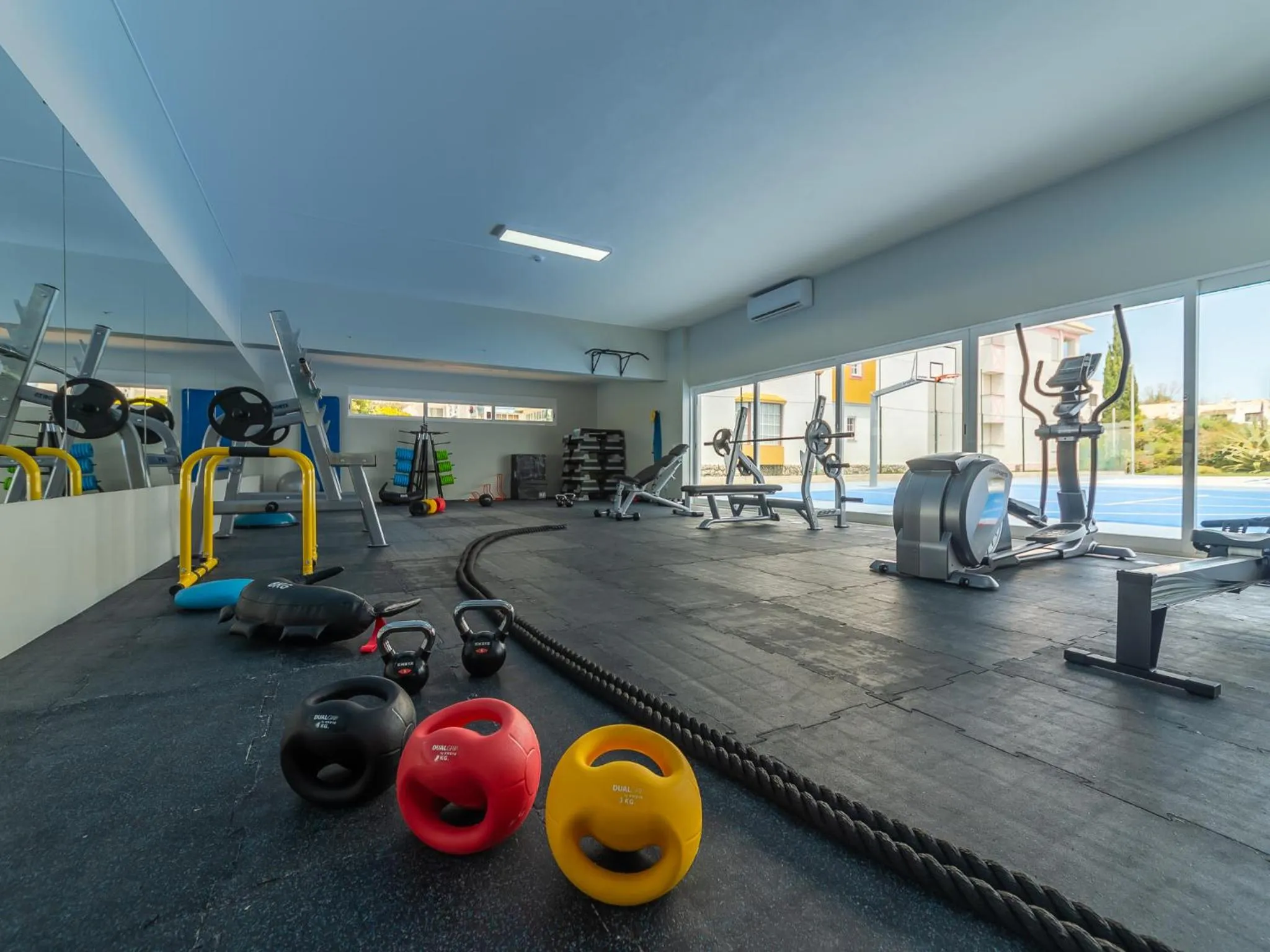 Restaurant/places to eat in Golden Club Cabanas