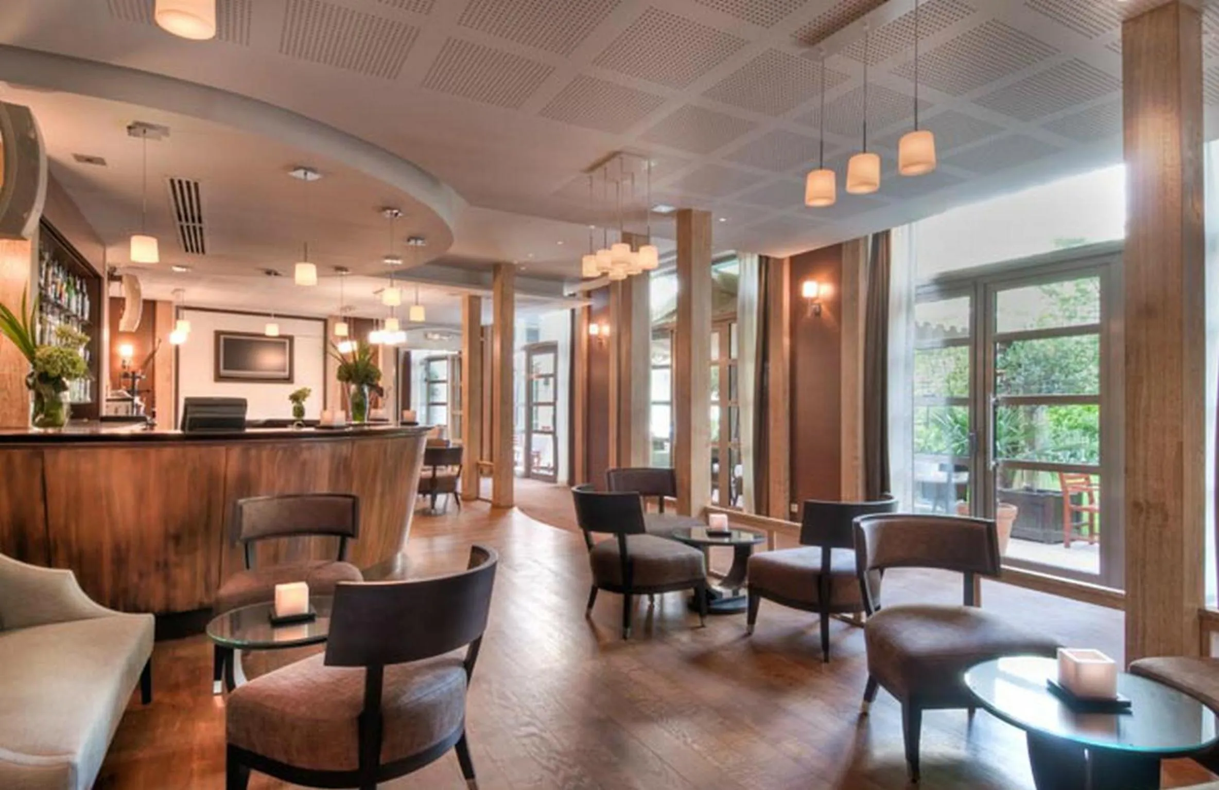 Communal lounge/ TV room in Ampère