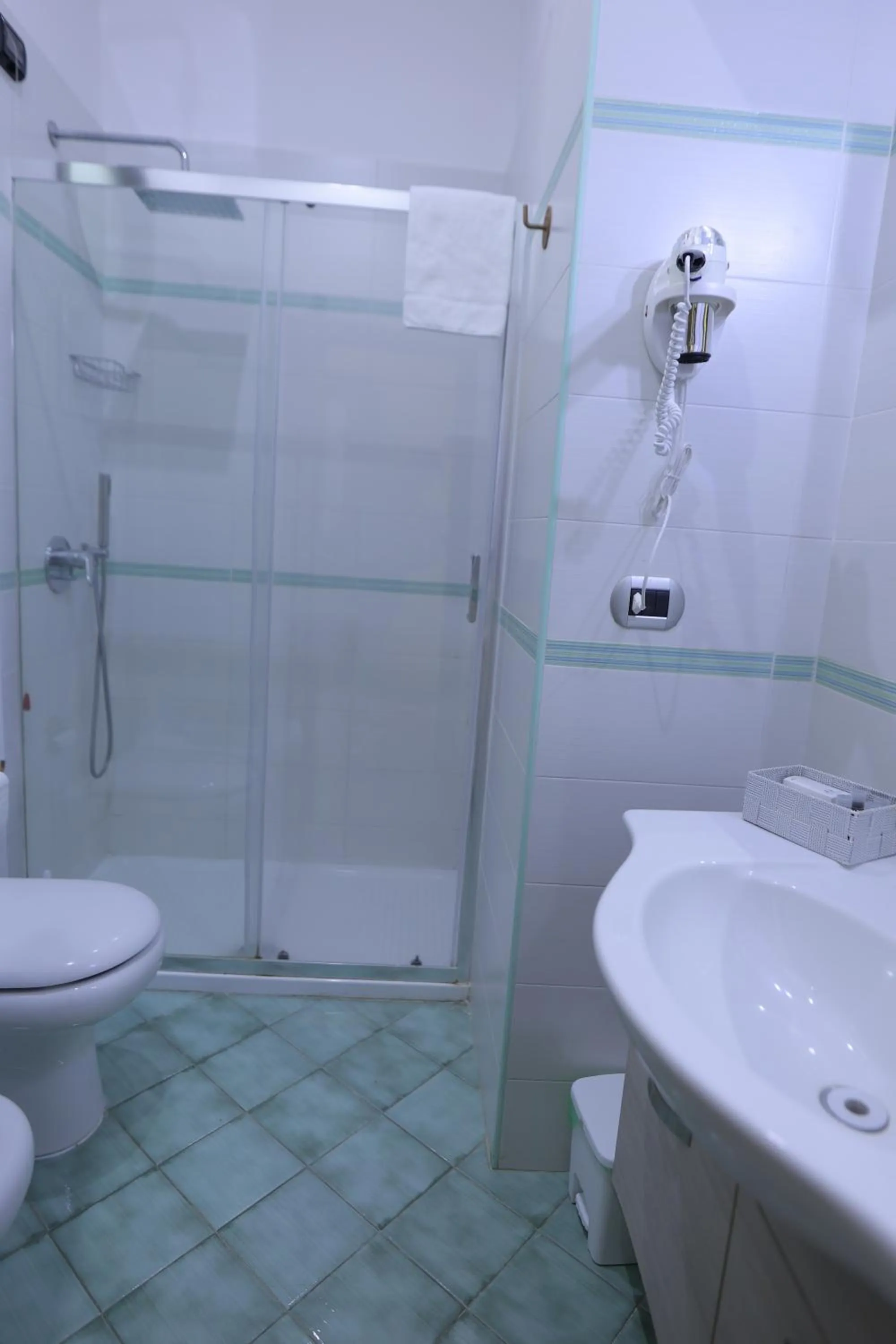 Shower in L'Ammor e Napule