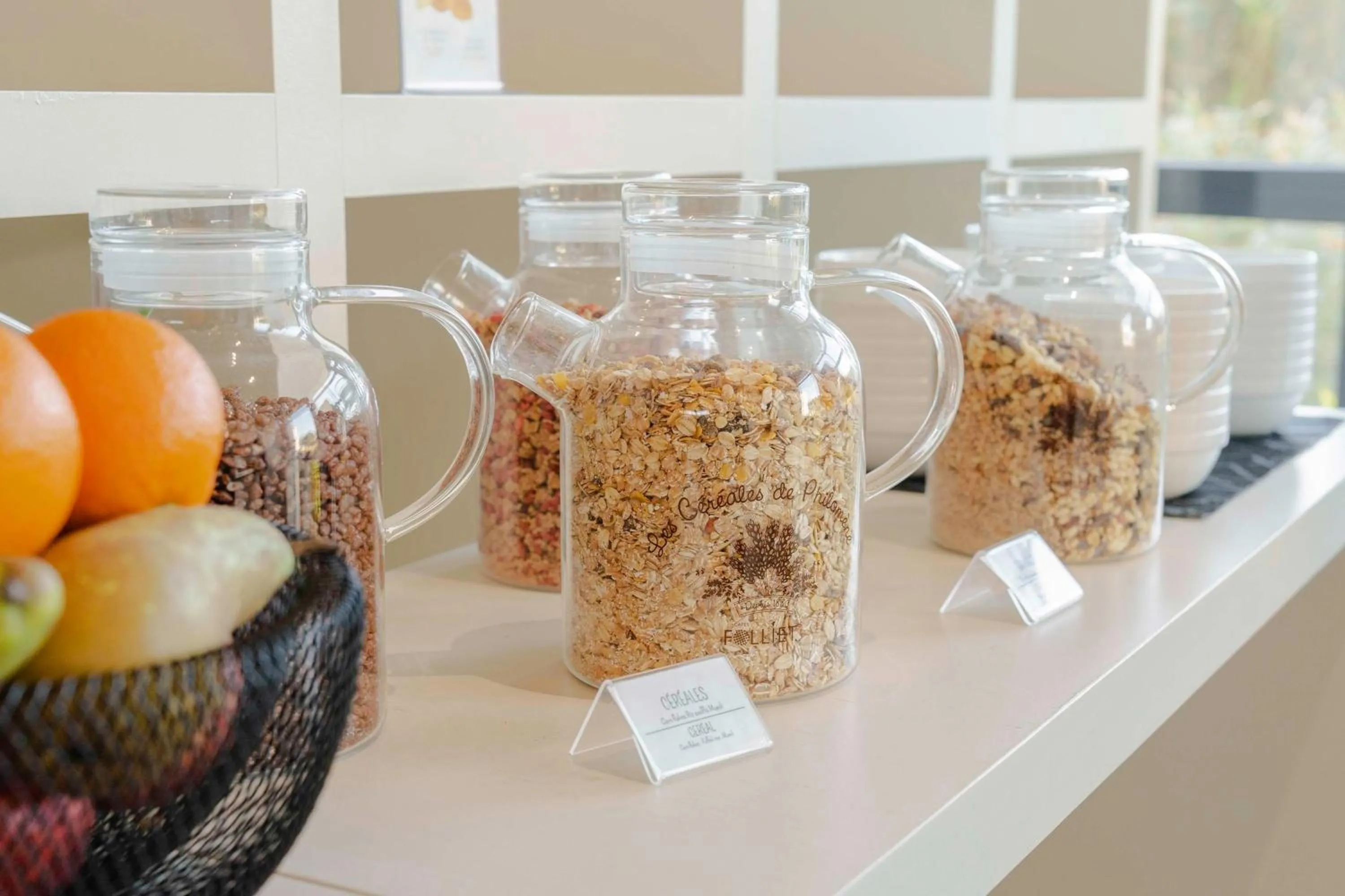 Breakfast in Best Western Hôtel De La Cité & Spa