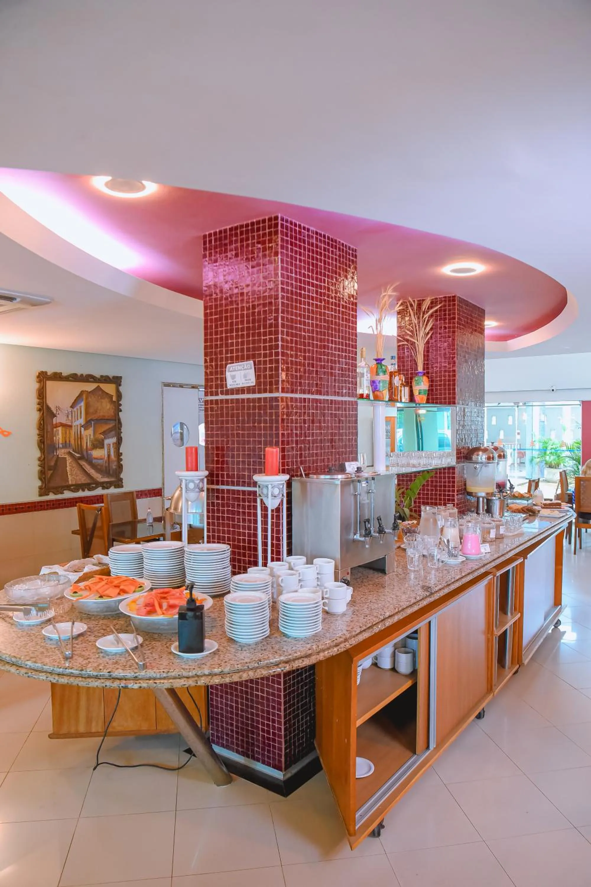 Restaurant/places to eat in Hotel Praia Ponta d'Areia