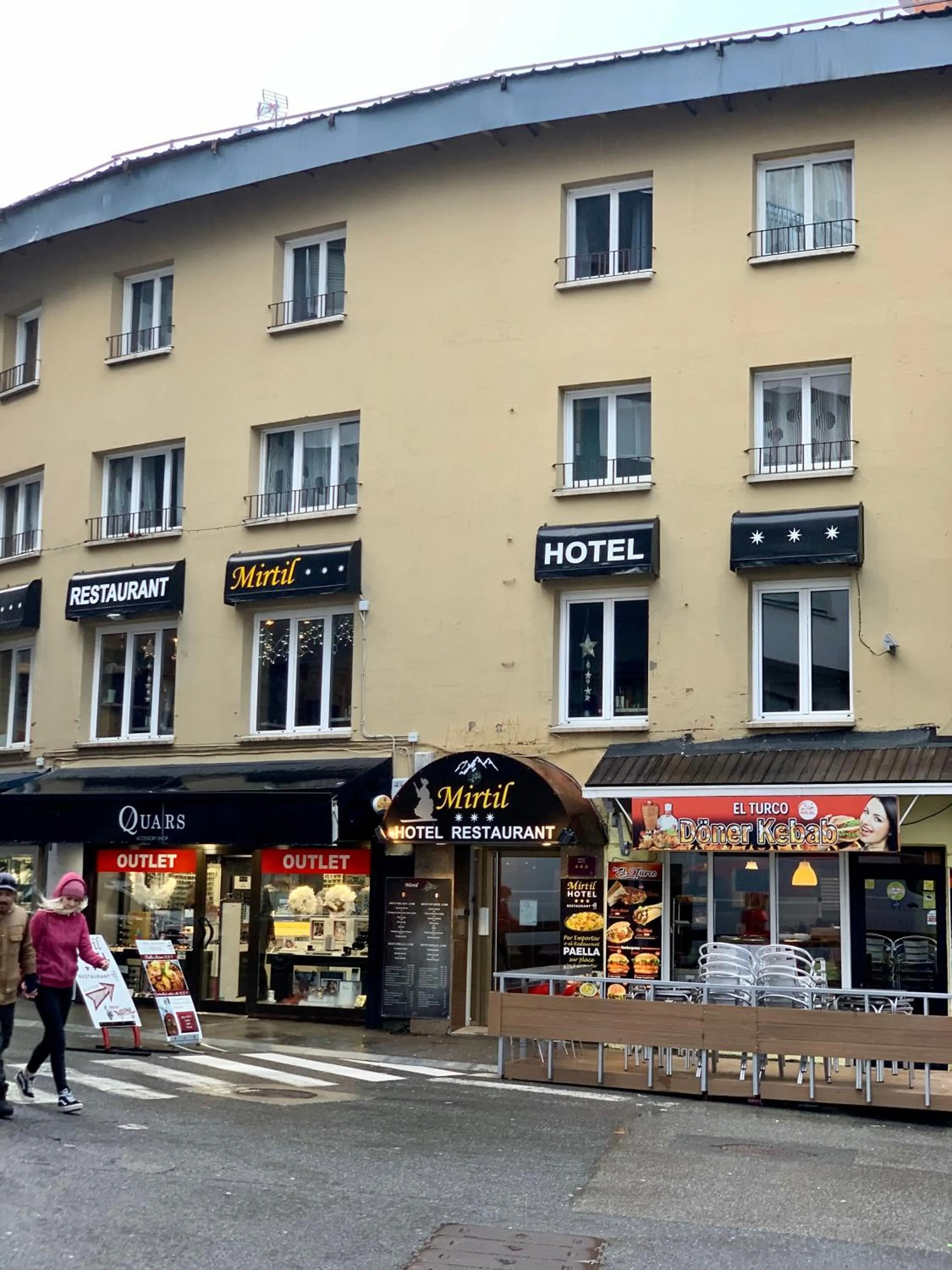 Property building in Hotel Mirtil