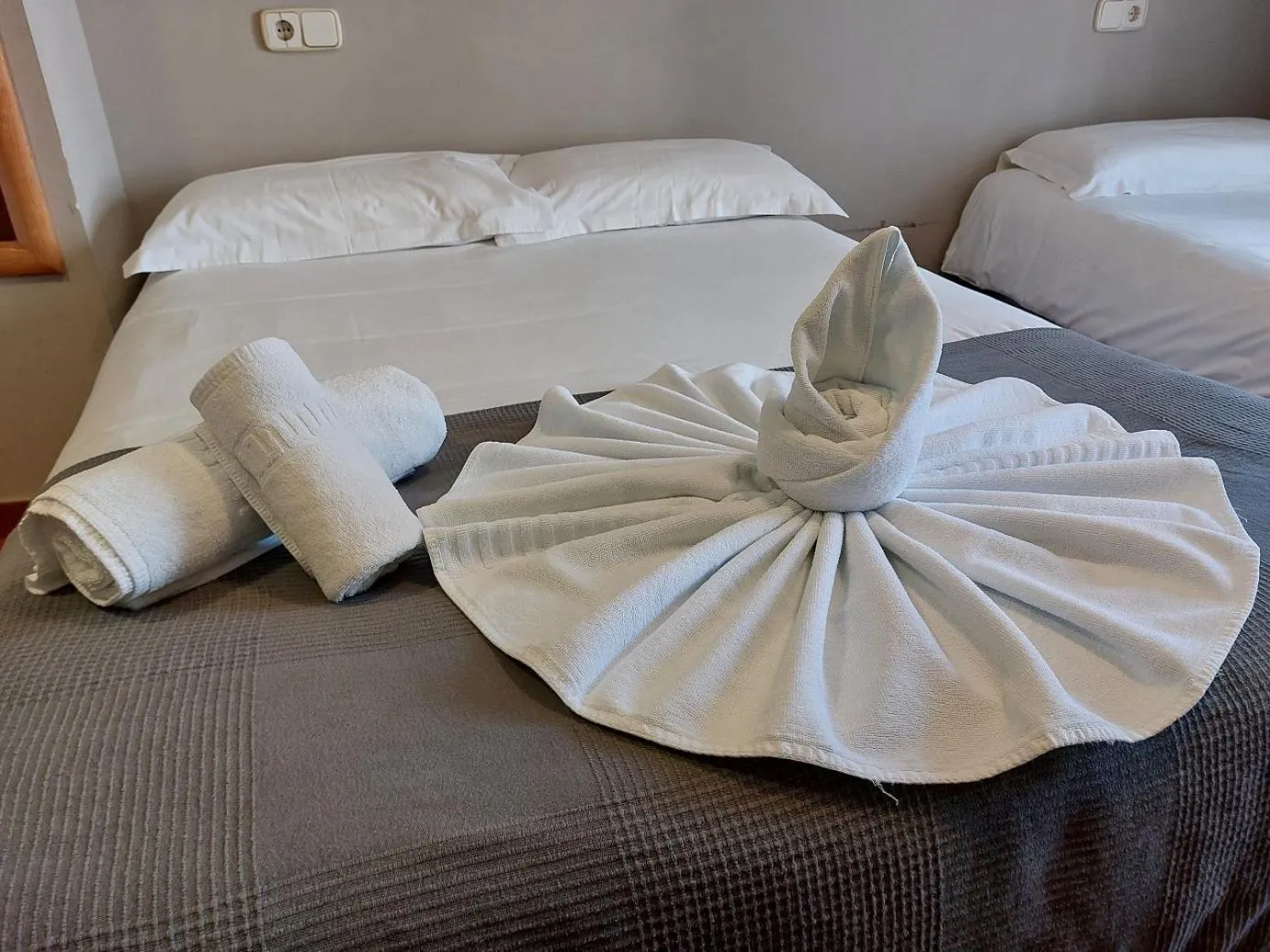 Bed in Hotel Mirtil