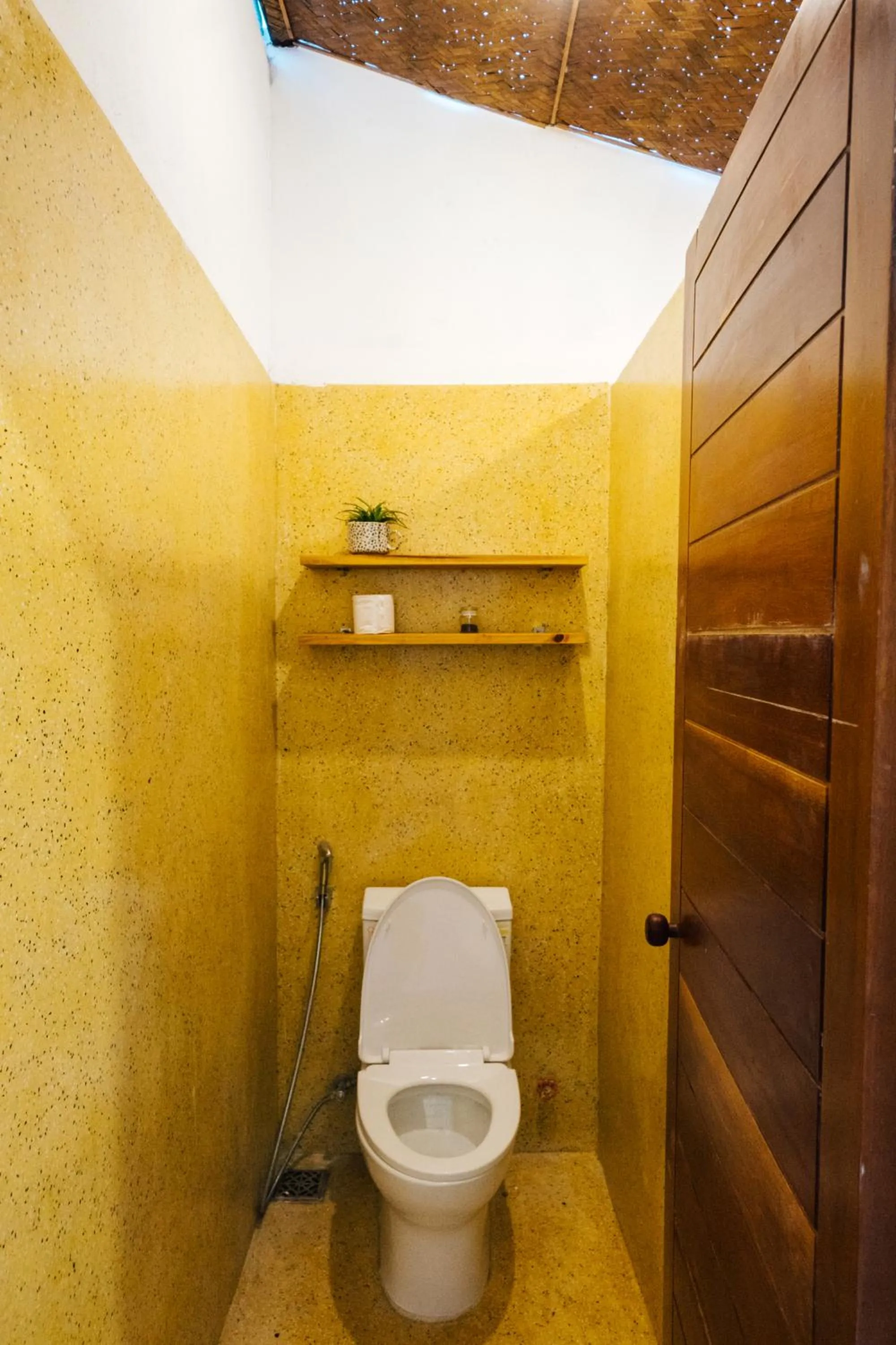 Bathroom in a-mâze house