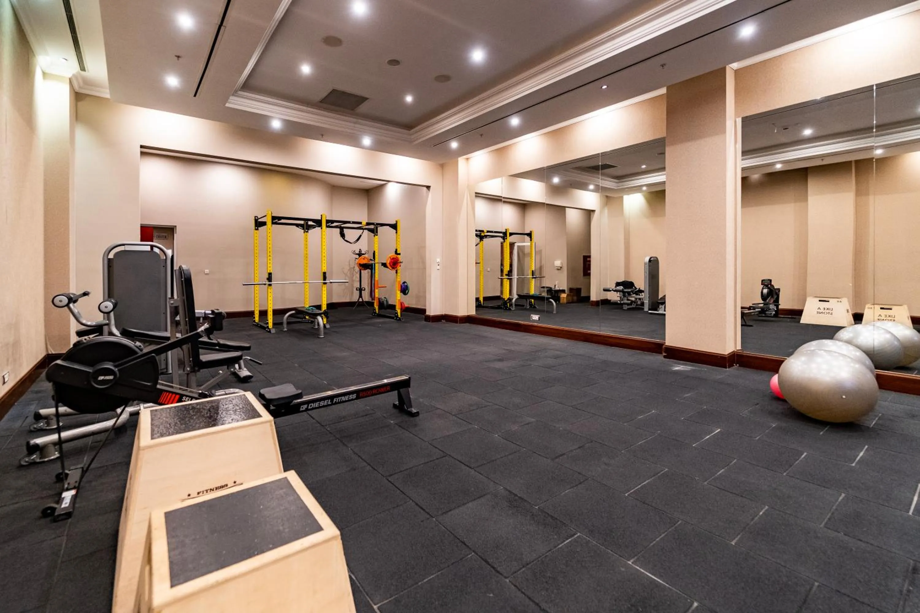 Fitness centre/facilities in Wellborn Luxury Hotel