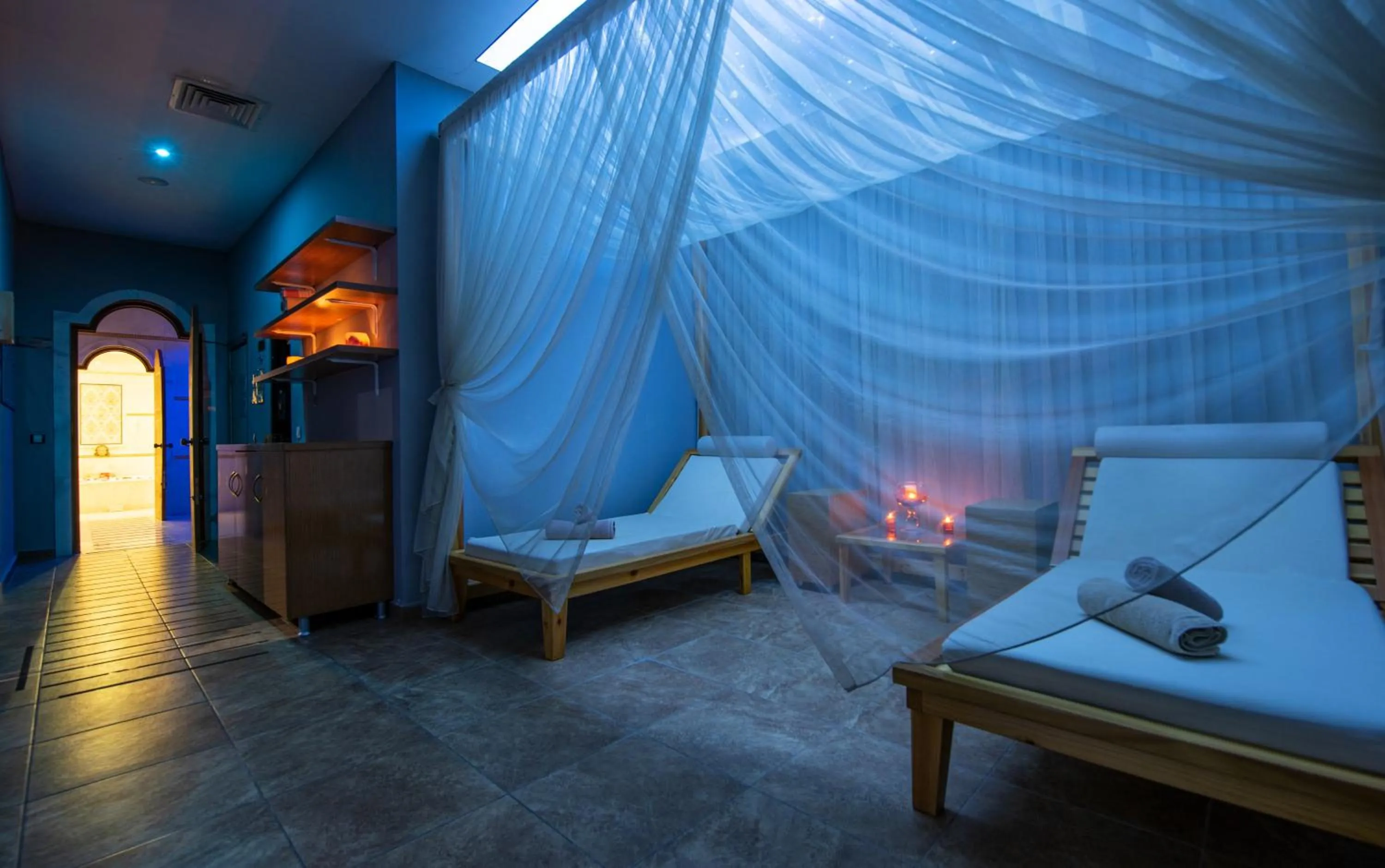 Spa and wellness centre/facilities, Bed in Wellborn Luxury Hotel