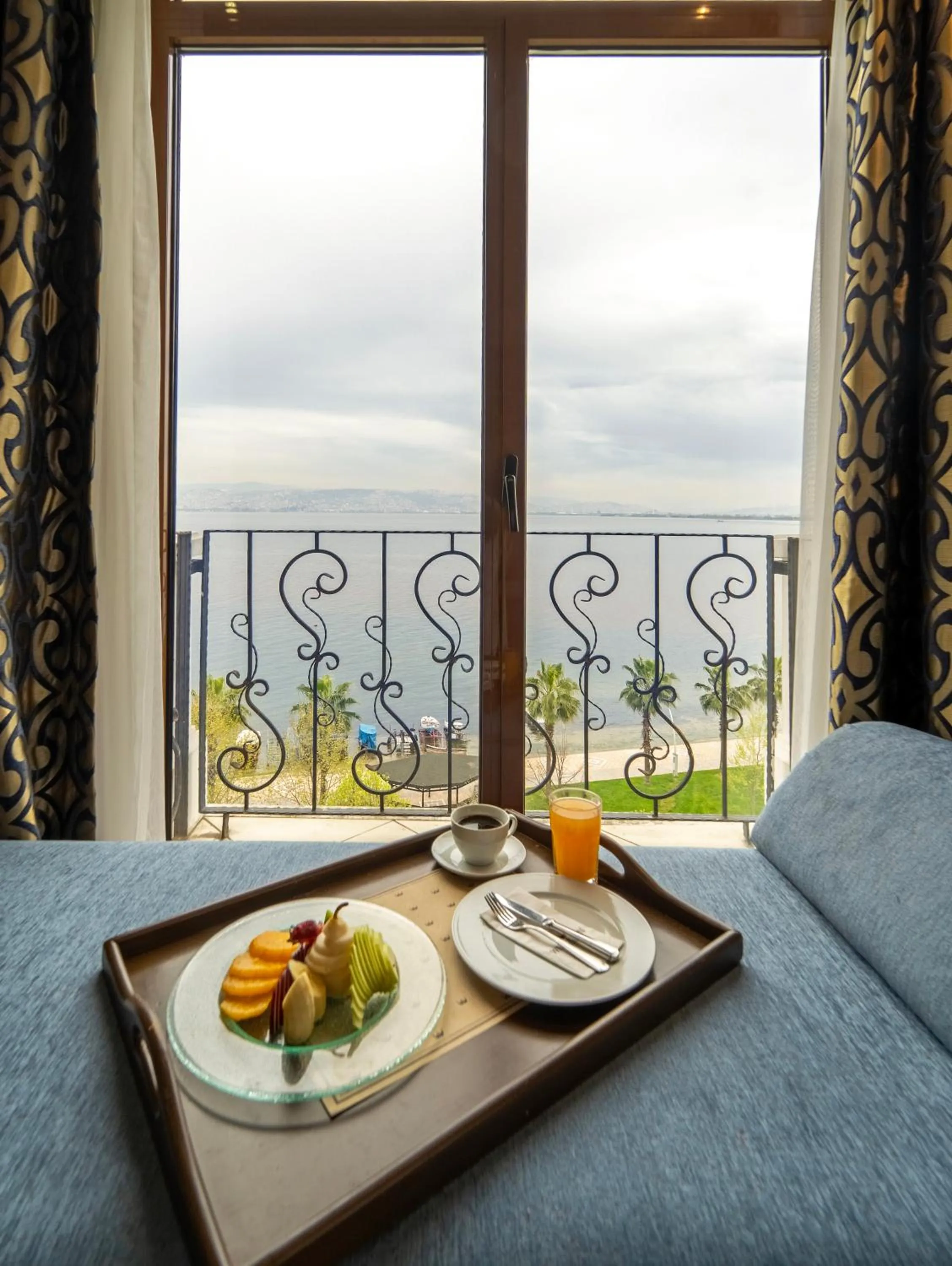 Sea view in Wellborn Luxury Hotel