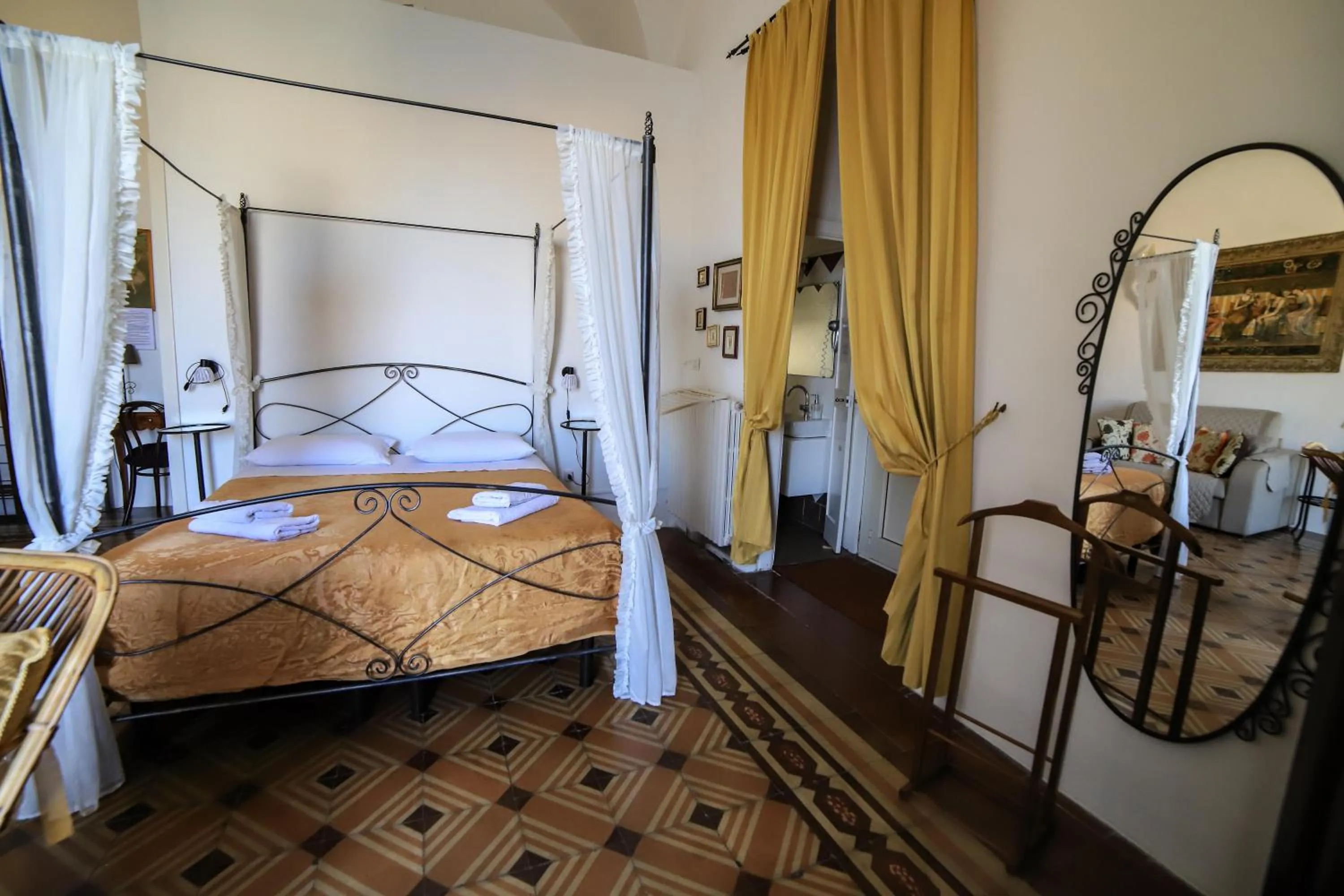 Bedroom in Palazzo Barba