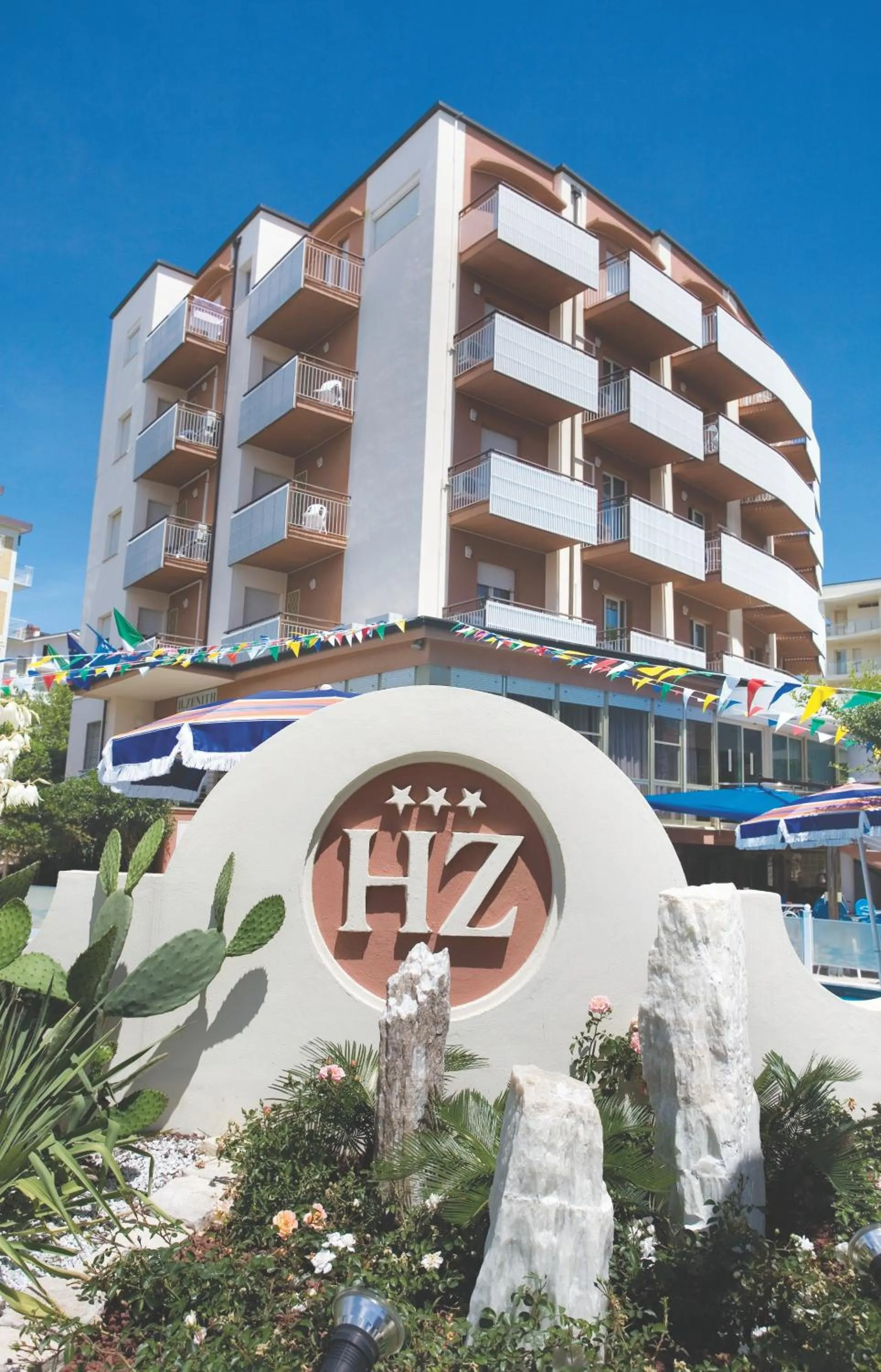 Property building in Hotel Zenith