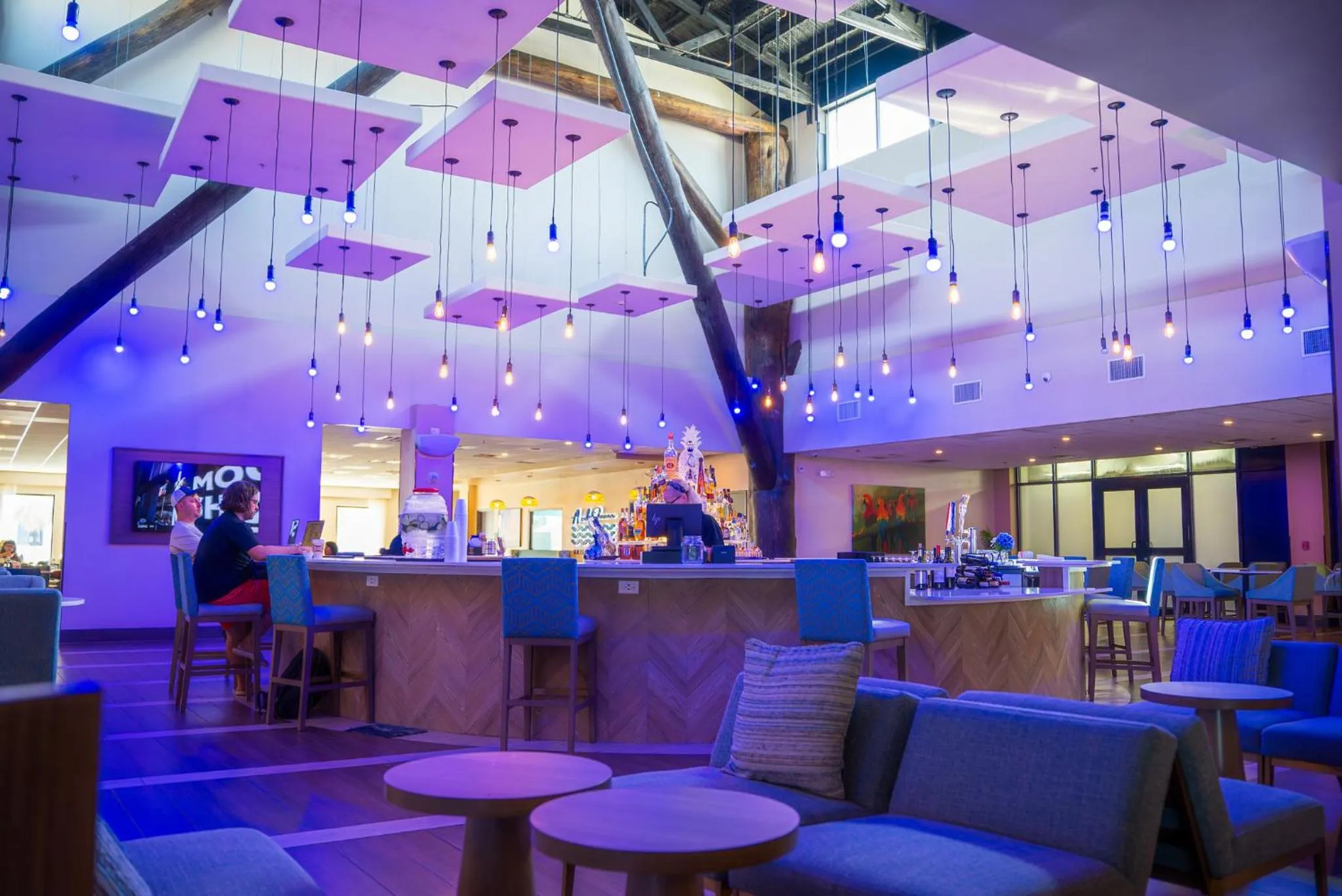 Lounge or bar in Holiday Inn Resort South Padre Island-Beach Front by IHG