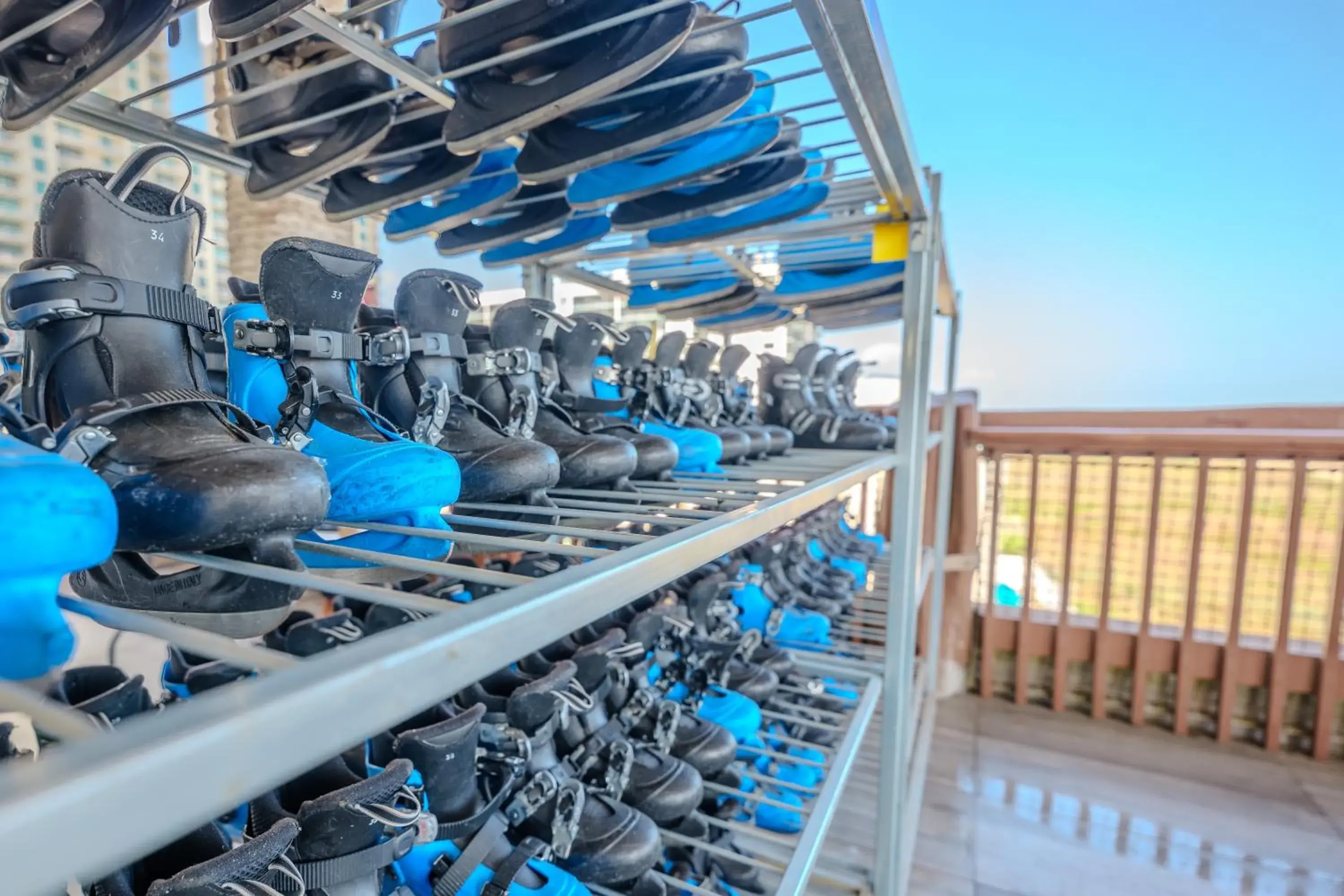 Standard King Room with Pool View in Holiday Inn Resort South Padre Island-Beach Front by IHG Standard King Room with Pool View in Holiday Inn Resort South Padre Island-Beach Front by IHG