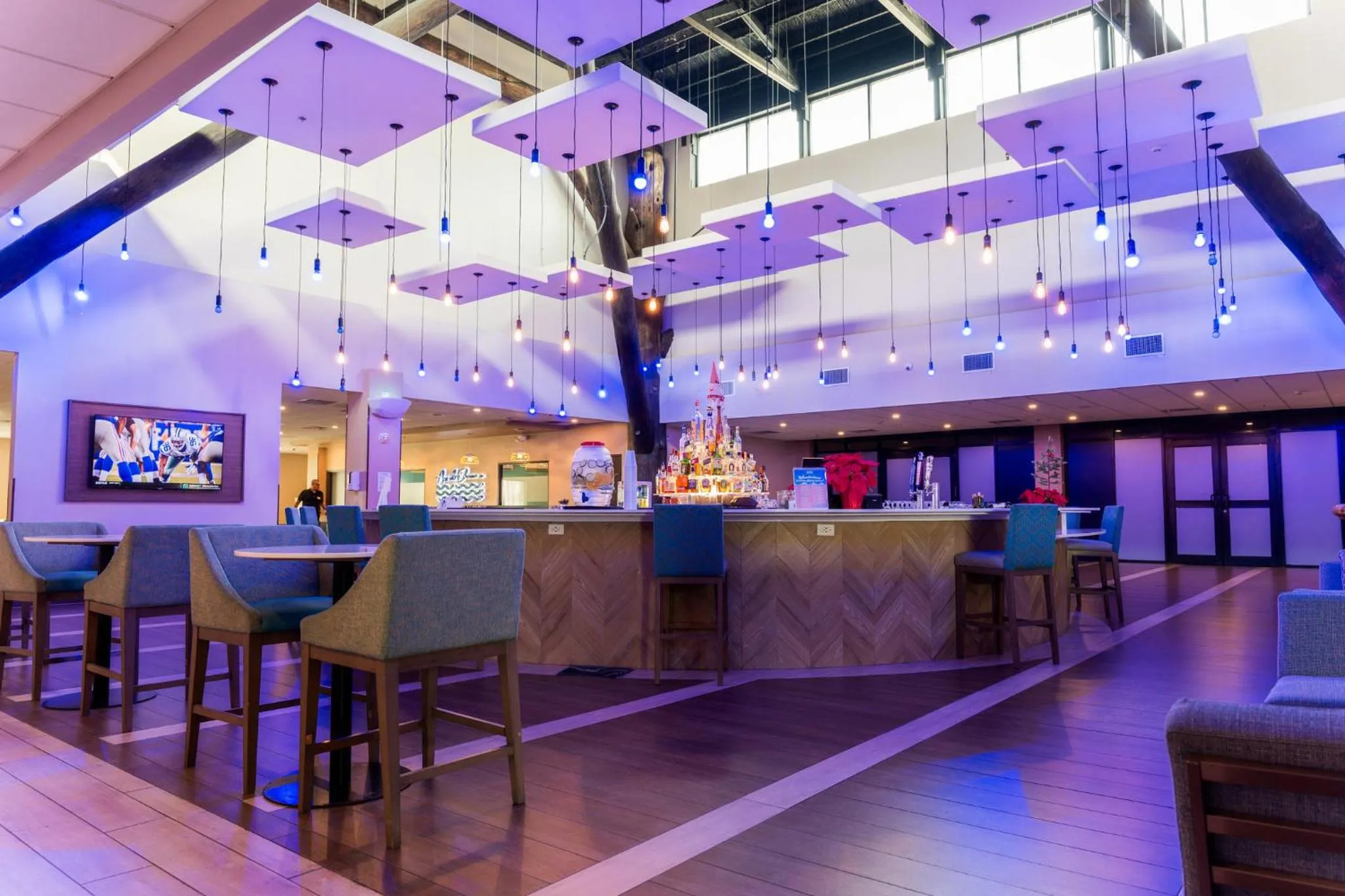 Lounge or bar in Holiday Inn Resort South Padre Island-Beach Front by IHG