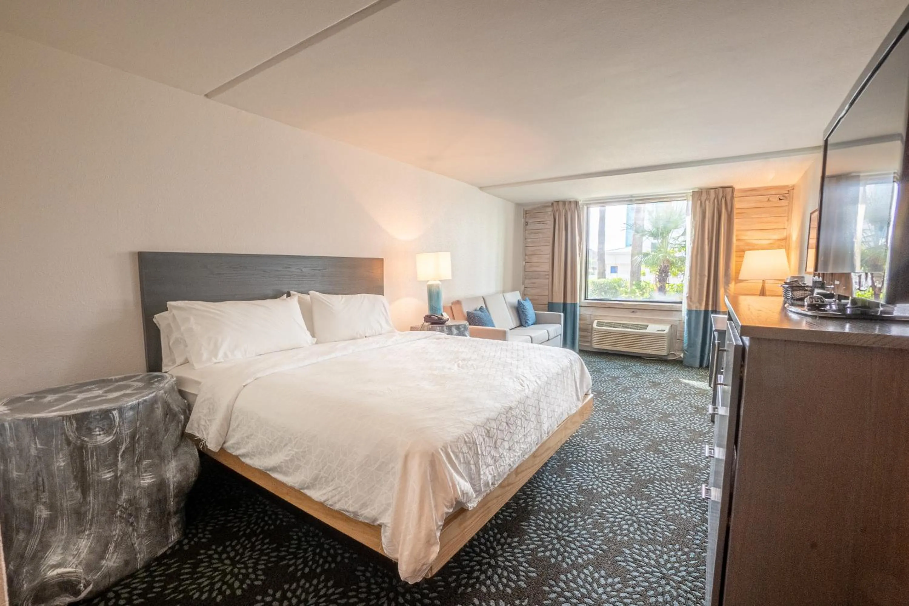 Bedroom, Bed in Holiday Inn Resort South Padre Island-Beach Front by IHG