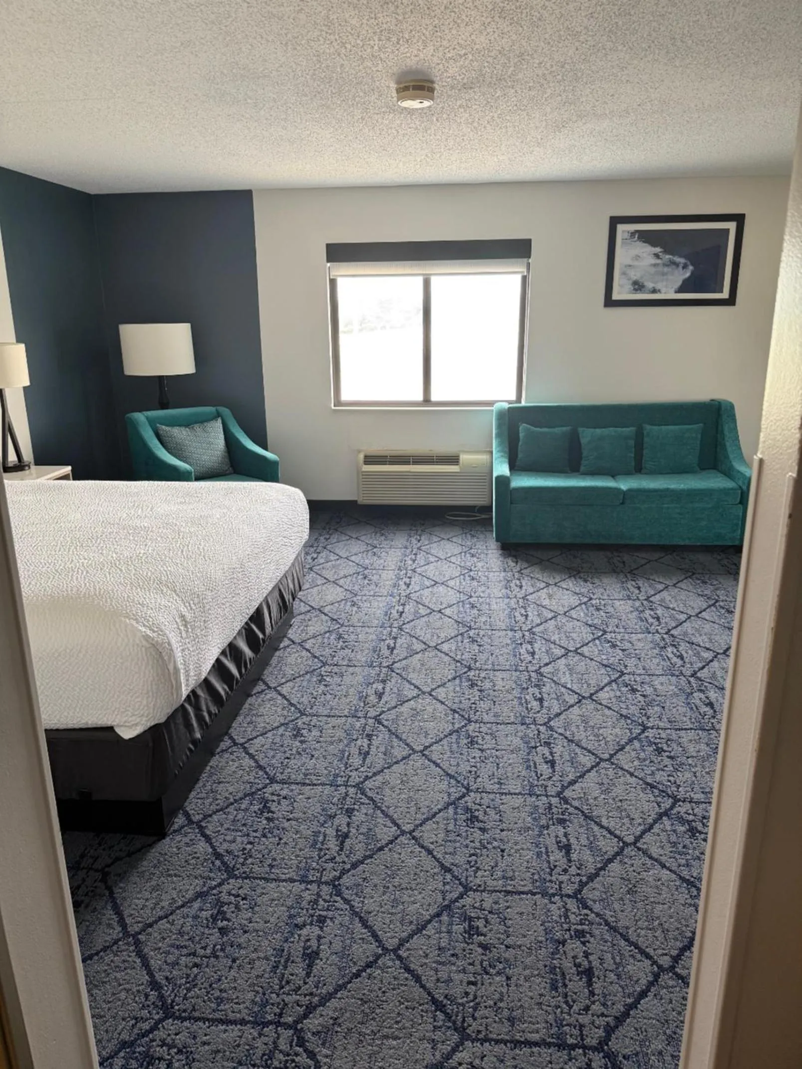 Bed in Baymont by Wyndham Columbia, MO