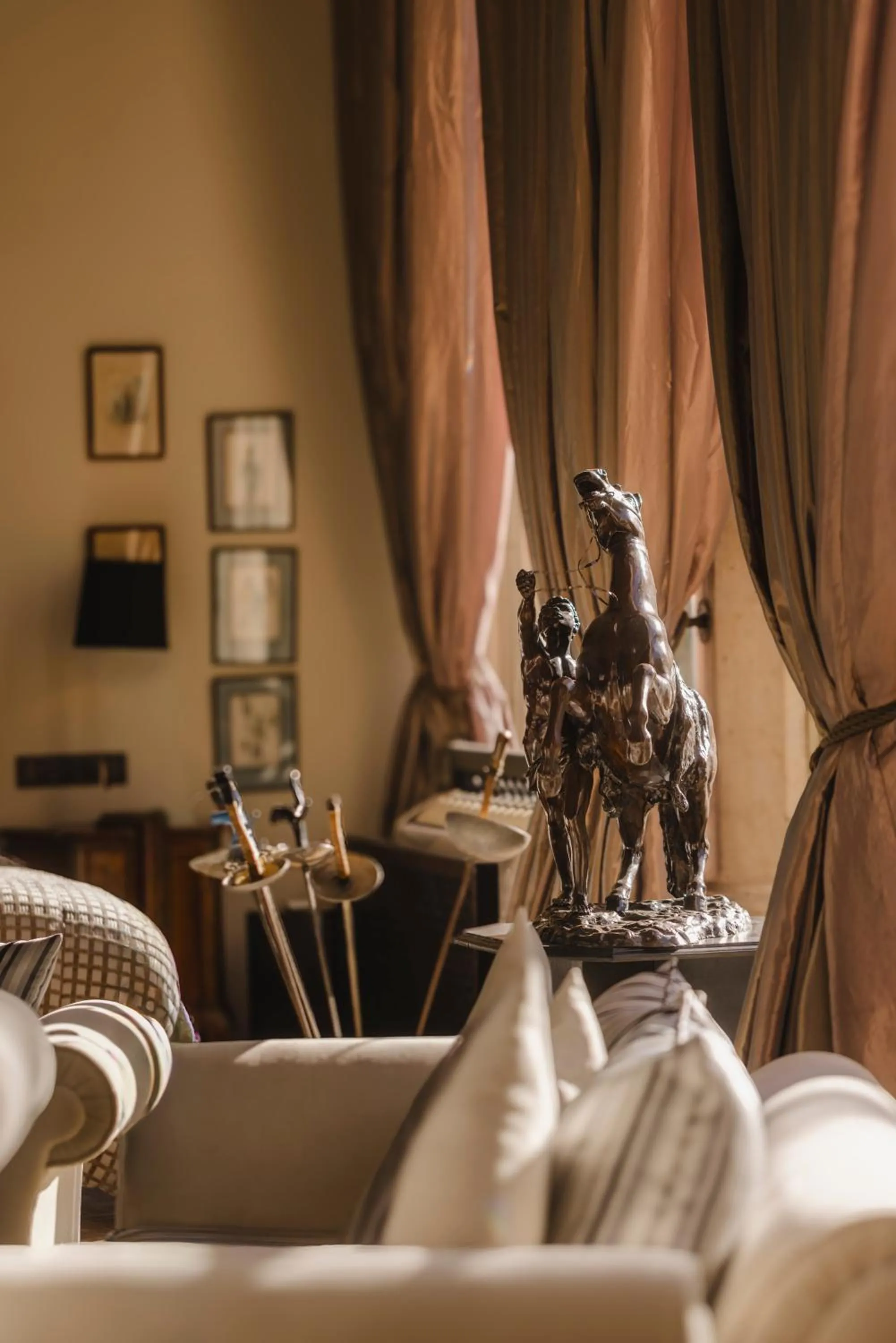 Living room in Le Palais Rhoul and Spa