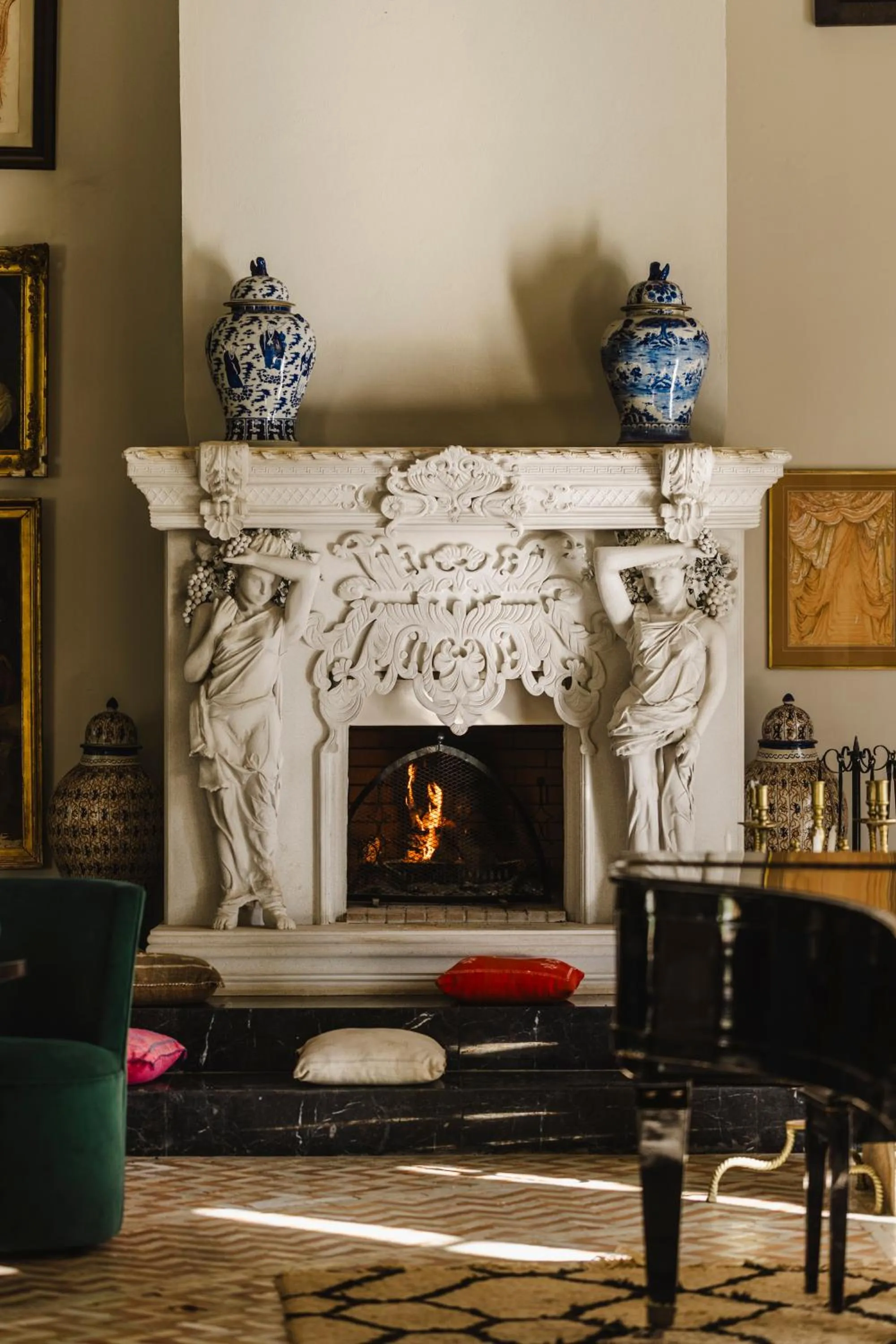 Seating area in Le Palais Rhoul and Spa